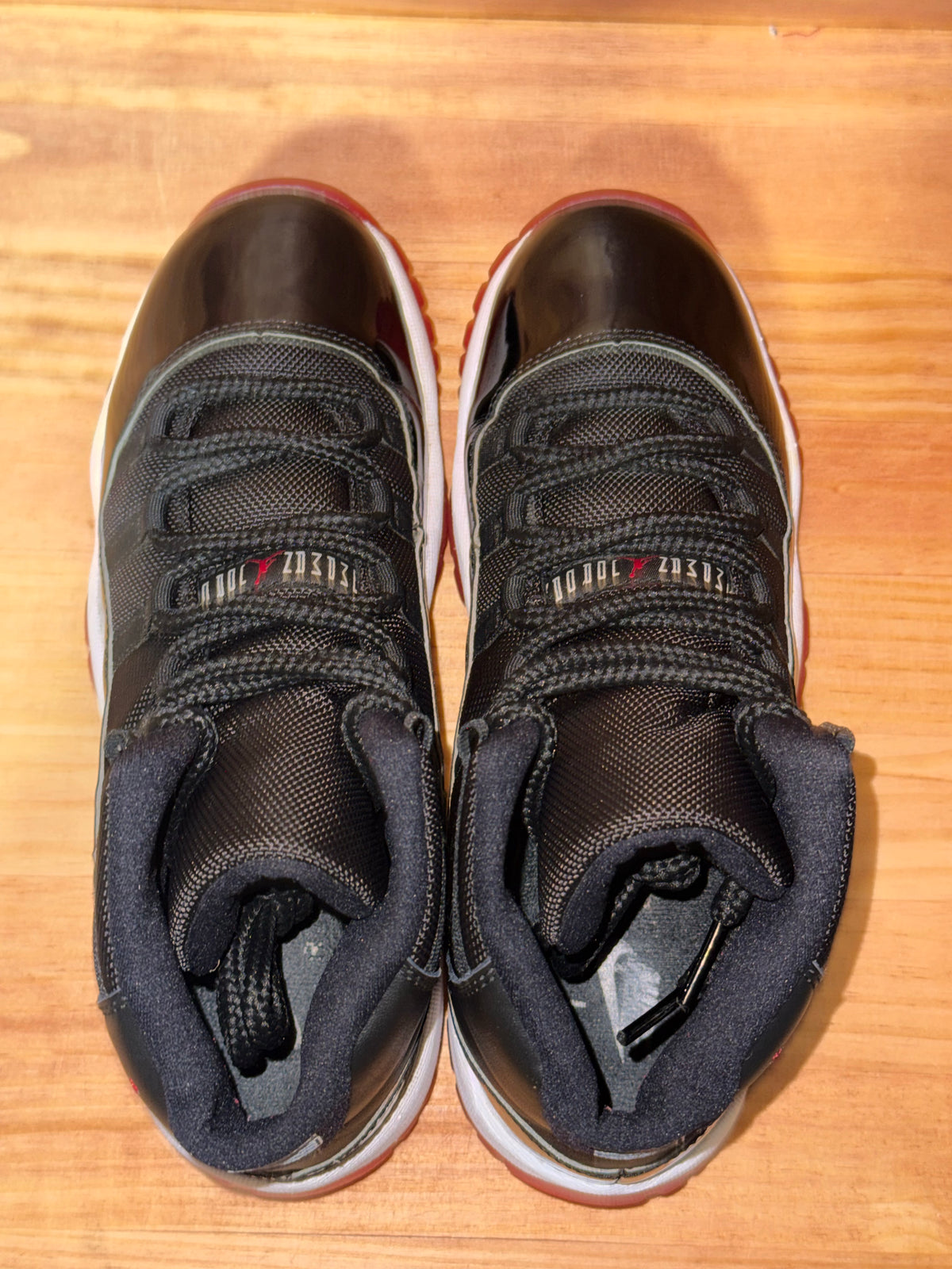 Jordan 11 Retro Playoffs Bred (2019) (GS)