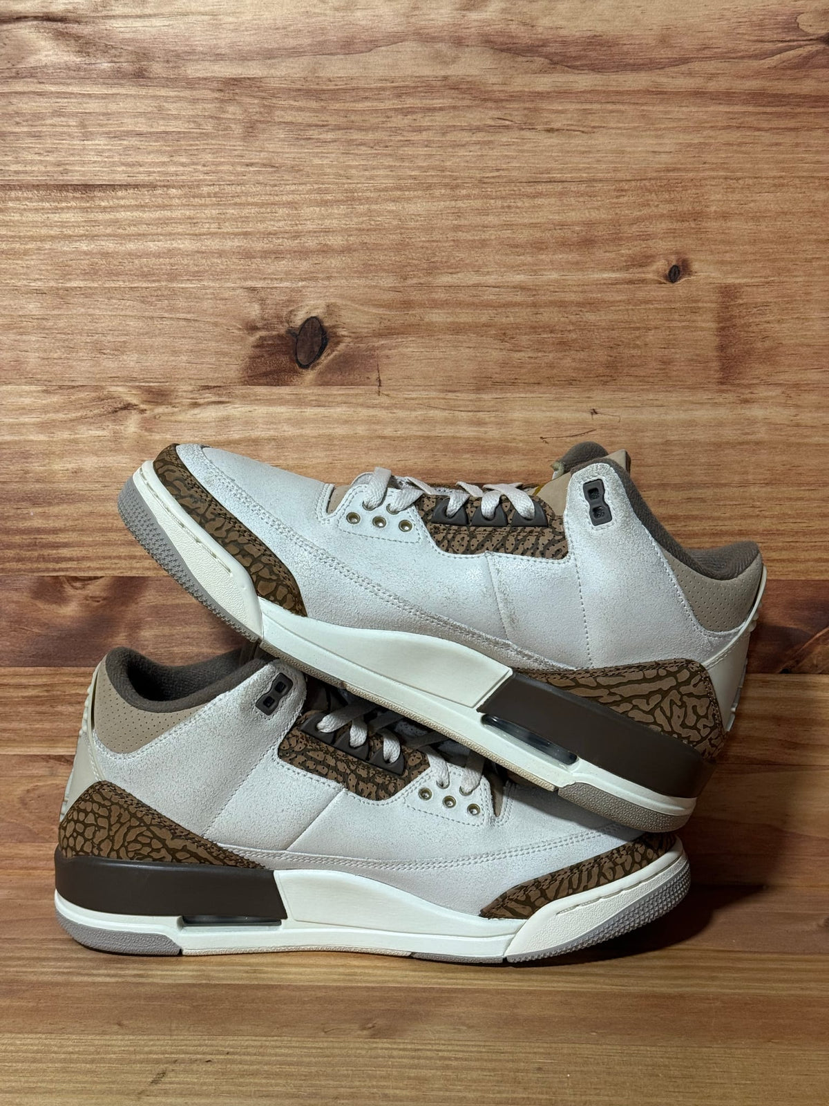 Jordan 3 Retro Palomino - Size 9.5