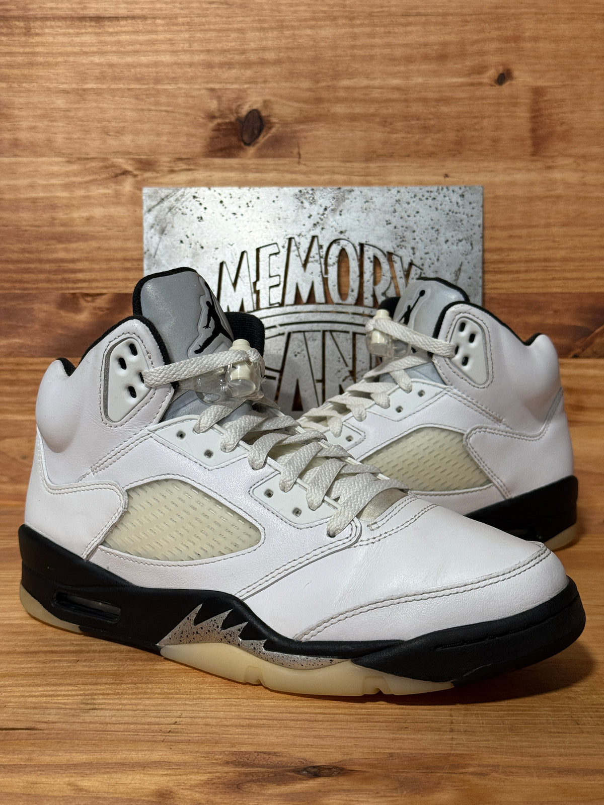 Jordan 5 Retro Reverse Metallic