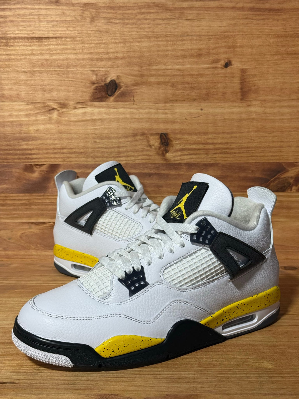 Jordan 4 Retro Rare Air Tour Yellow (2026) - Size 11.5