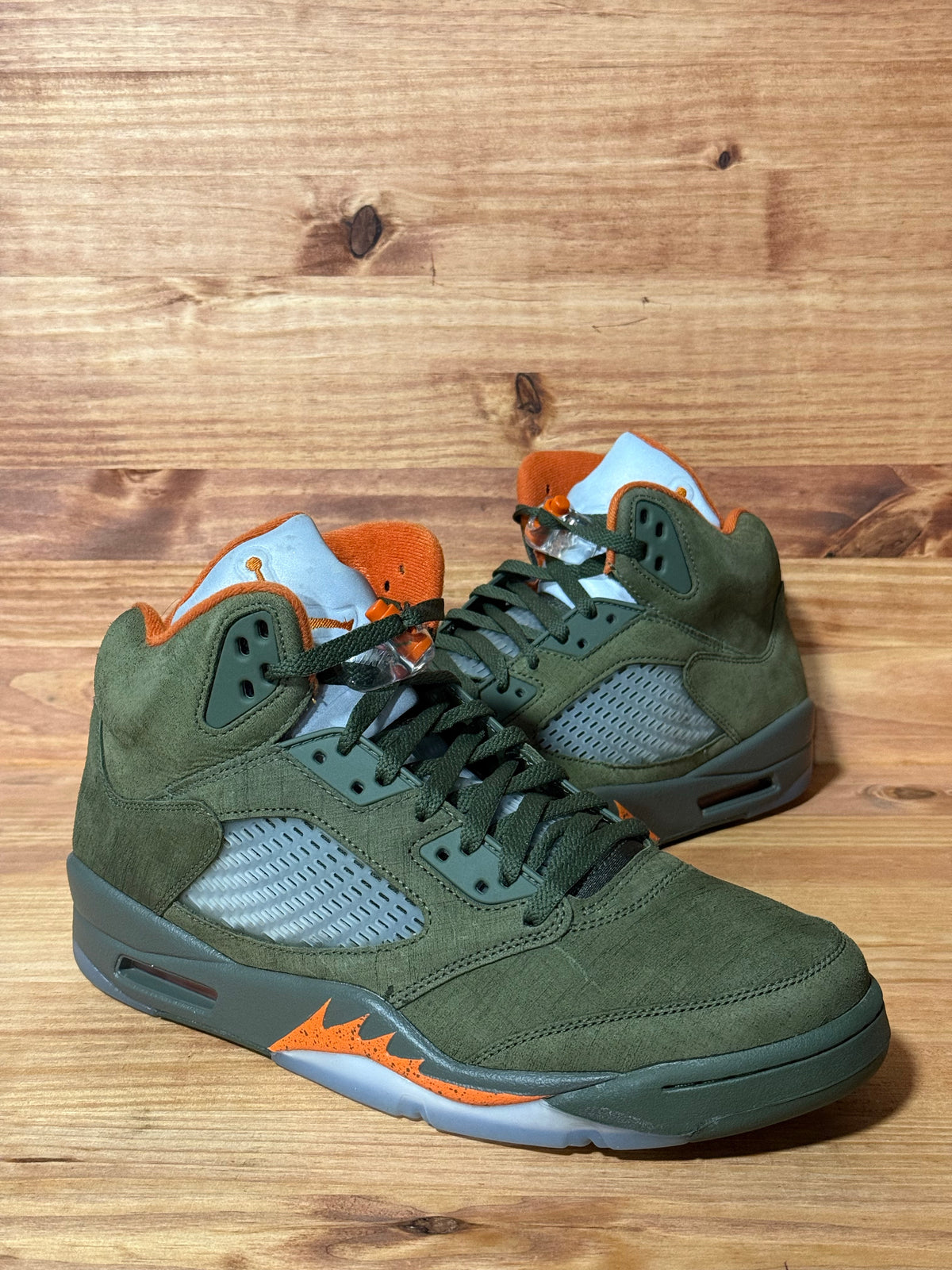 Jordan 5 Retro Olive (2024) - Size 12