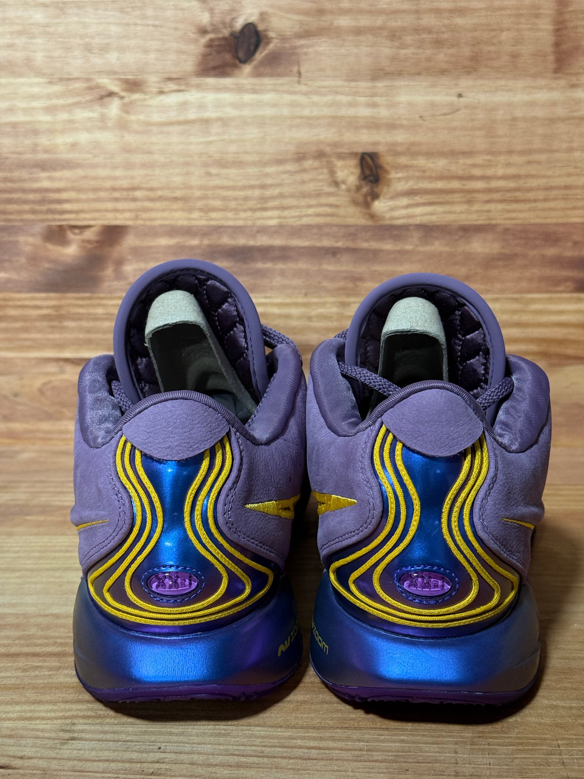 Nike LeBron 21 Purple Rain