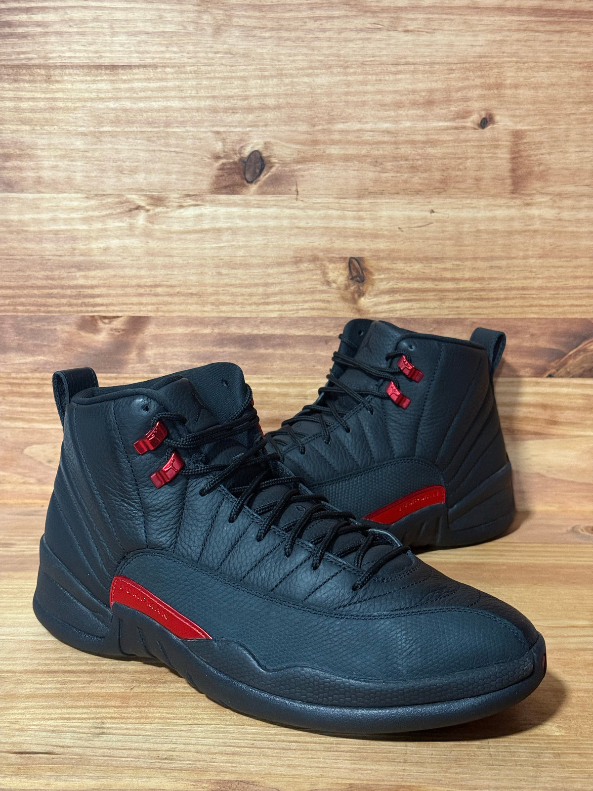 Jordan 12 Retro Bloodline - Size 11
