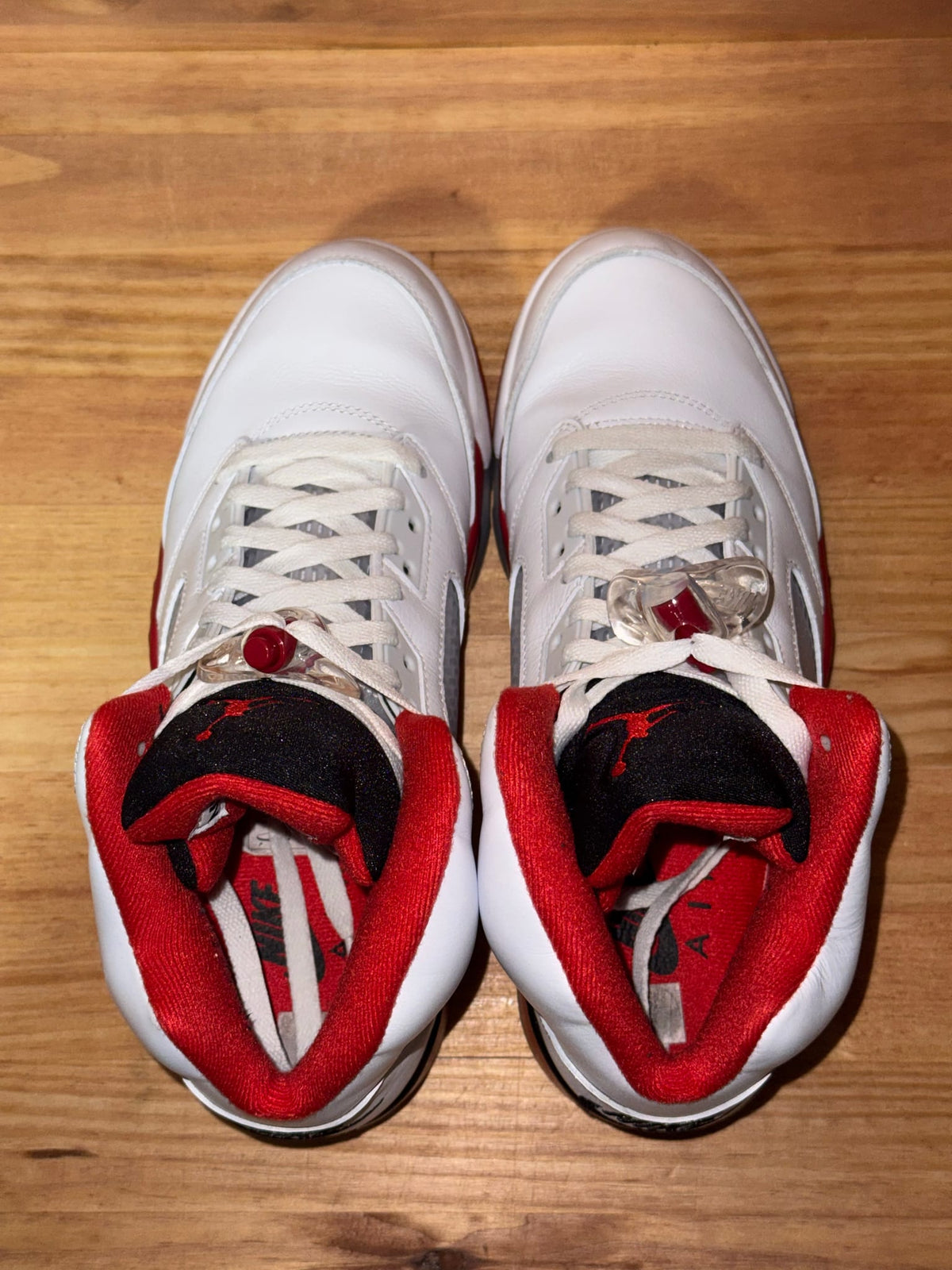 Jordan 5 Retro Fire Red Black Tongue (2025) - Size 9