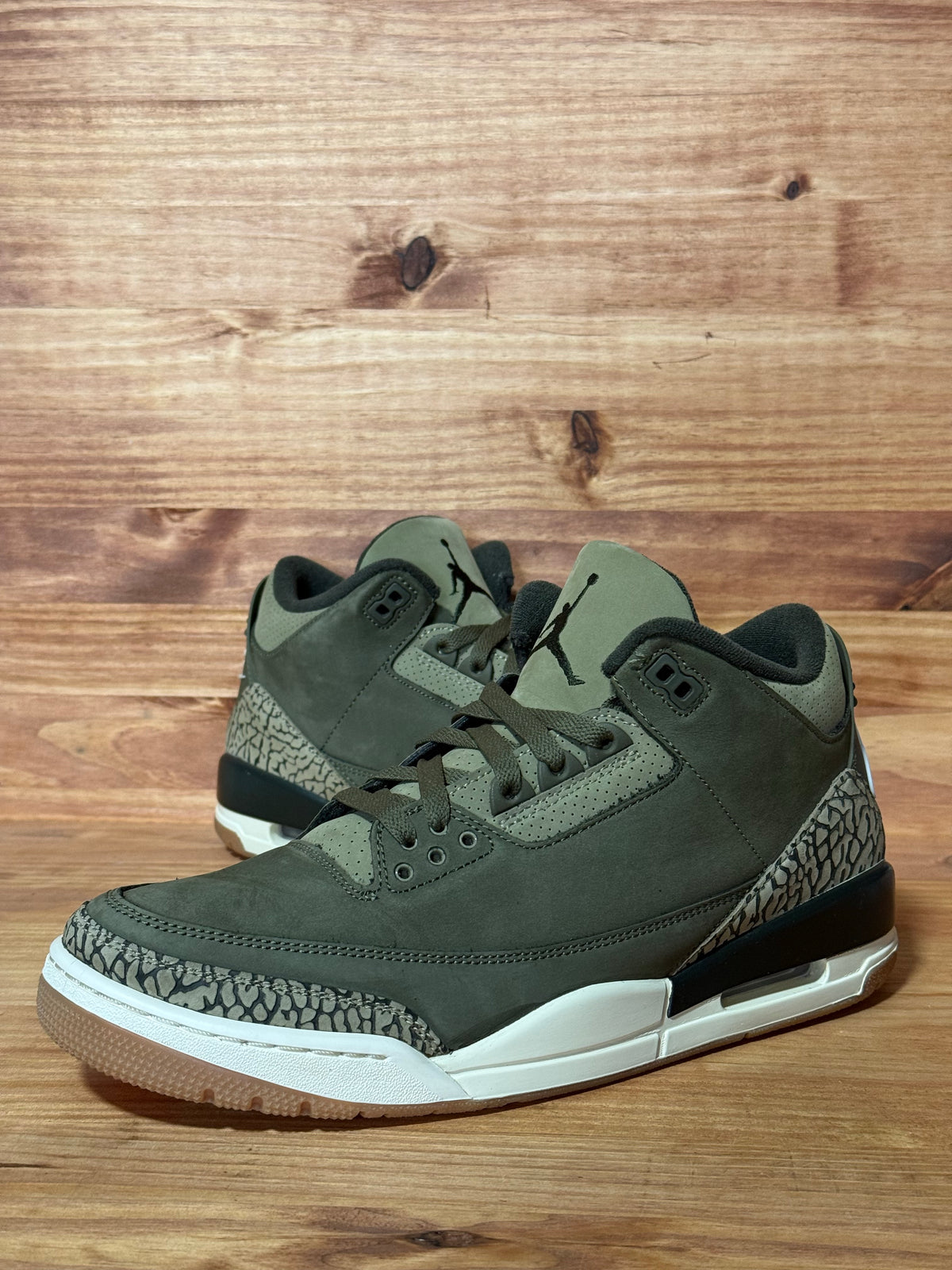 Jordan 3 Retro Family Affair