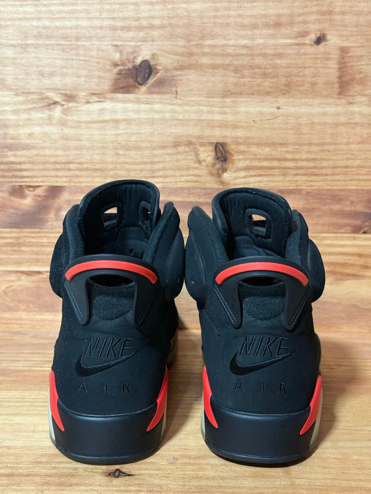 Jordan 6 Retro Black Infrared (2019) - Size 9.5
