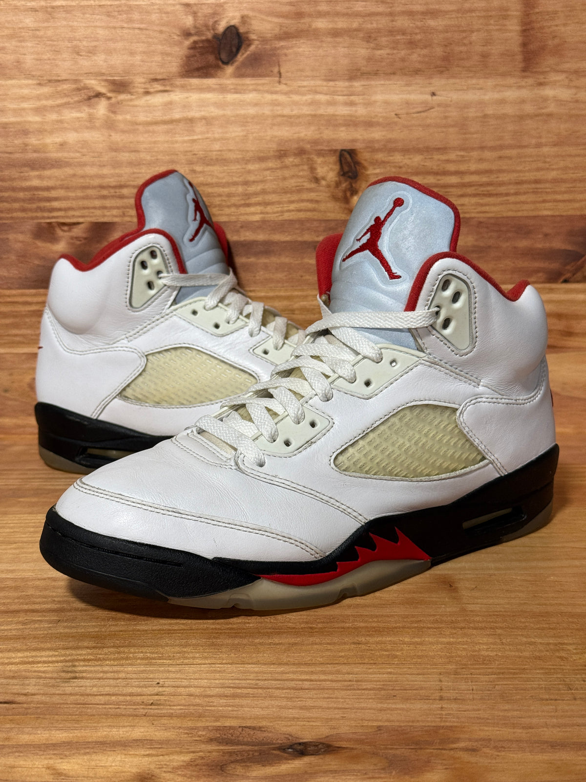 Jordan 5 Retro Fire Red Silver Tongue (2020)