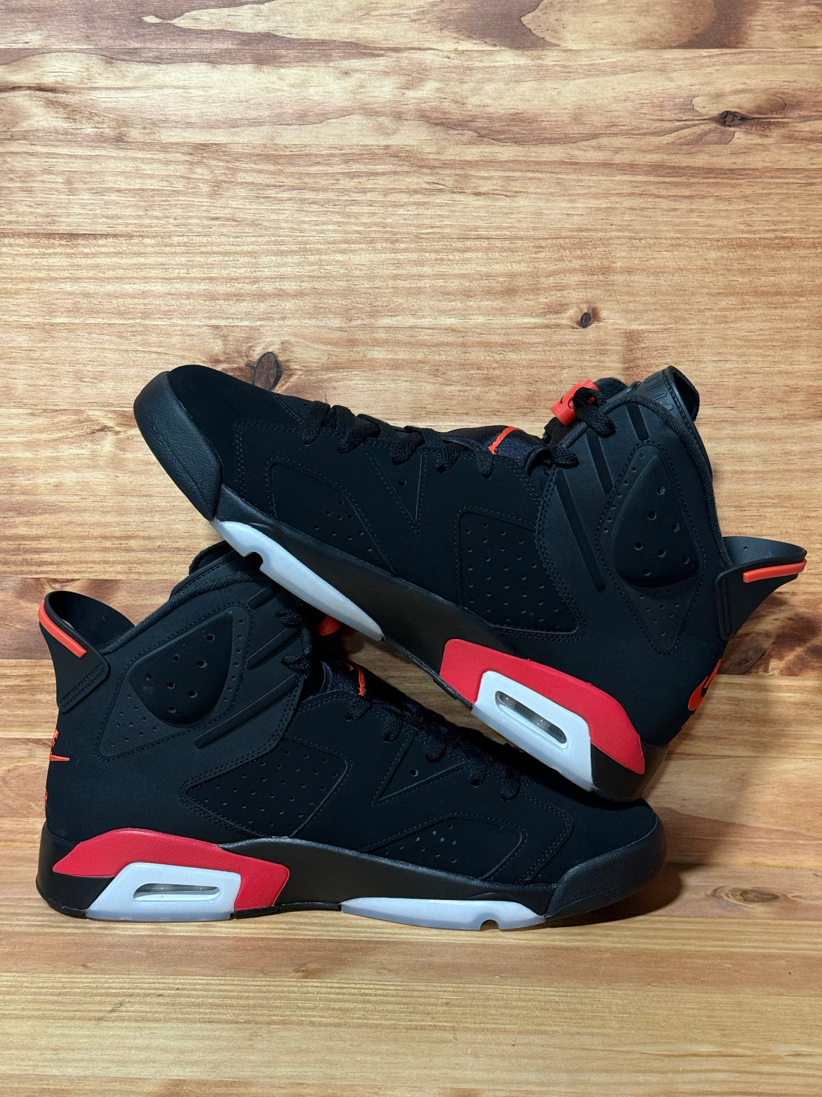 Jordan 6 Retro Infrared Salesman