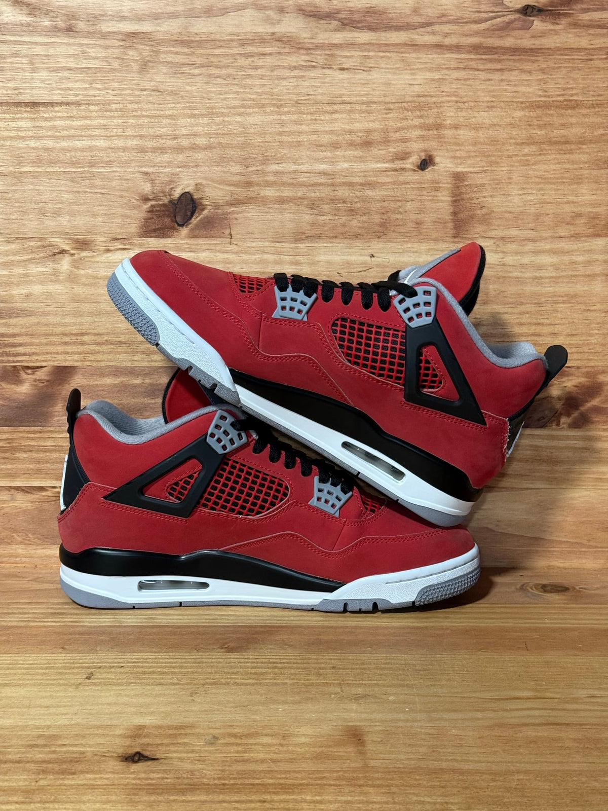 Jordan 4 Retro Toro Bravo (2026) - Size 10