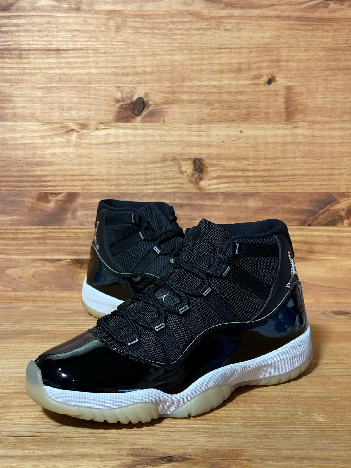 Jordan 11 Retro Jubilee 25th Anniversary - Size 9.5
