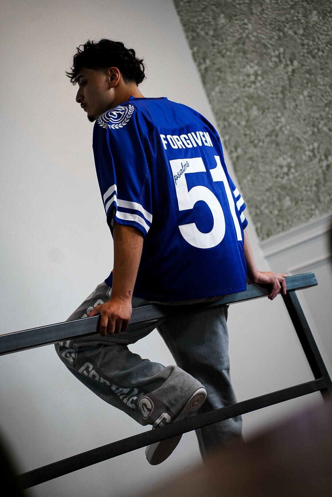 "FORGIVEN" BOXY JERSEY