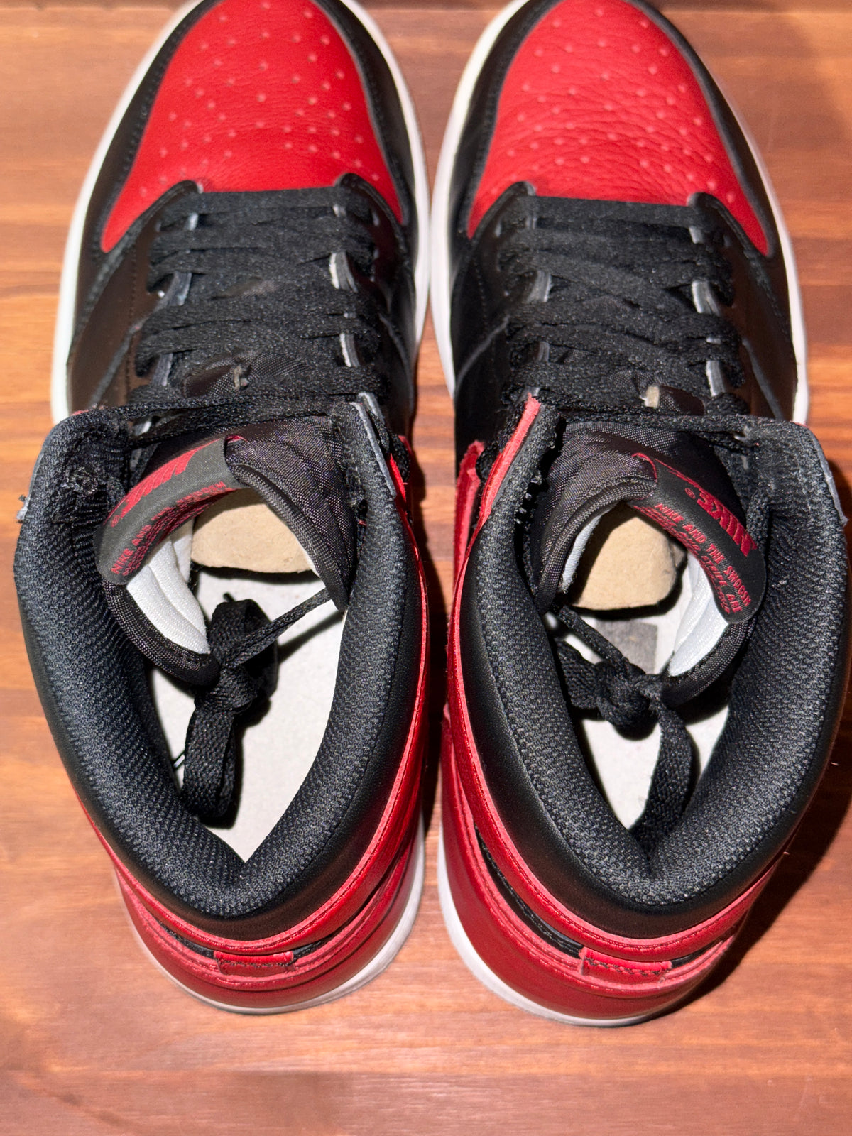 Jordan 1 Retro High Bred Banned (2016)