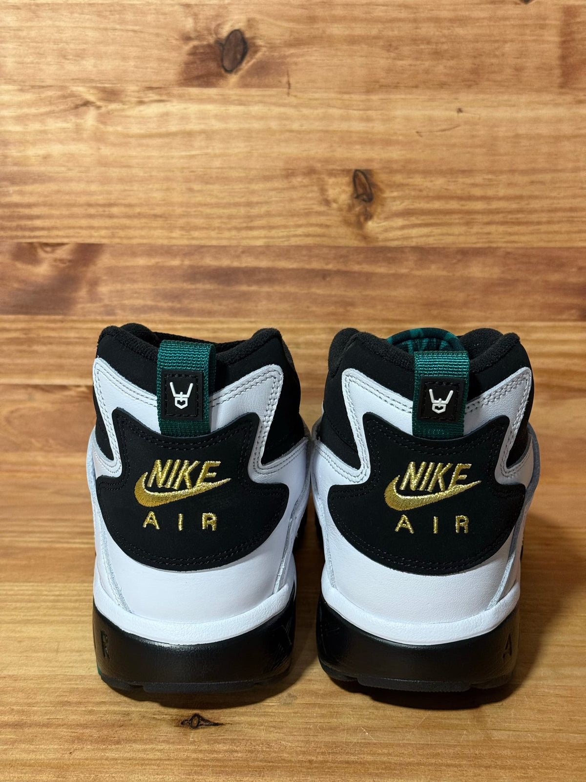 Nike Air Diamond Turf Emerald - Size 11