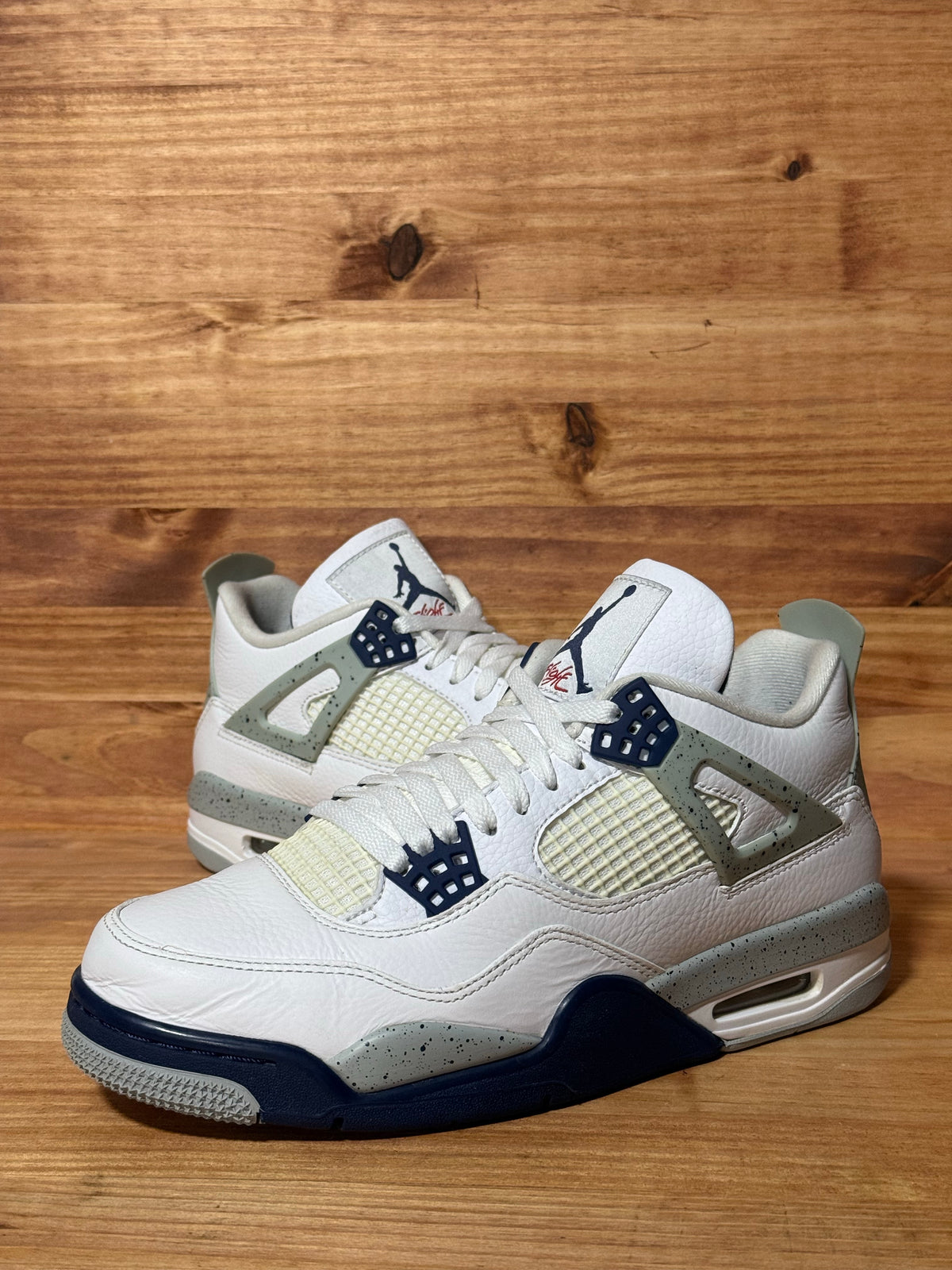Jordan 4 Retro Midnight Navy