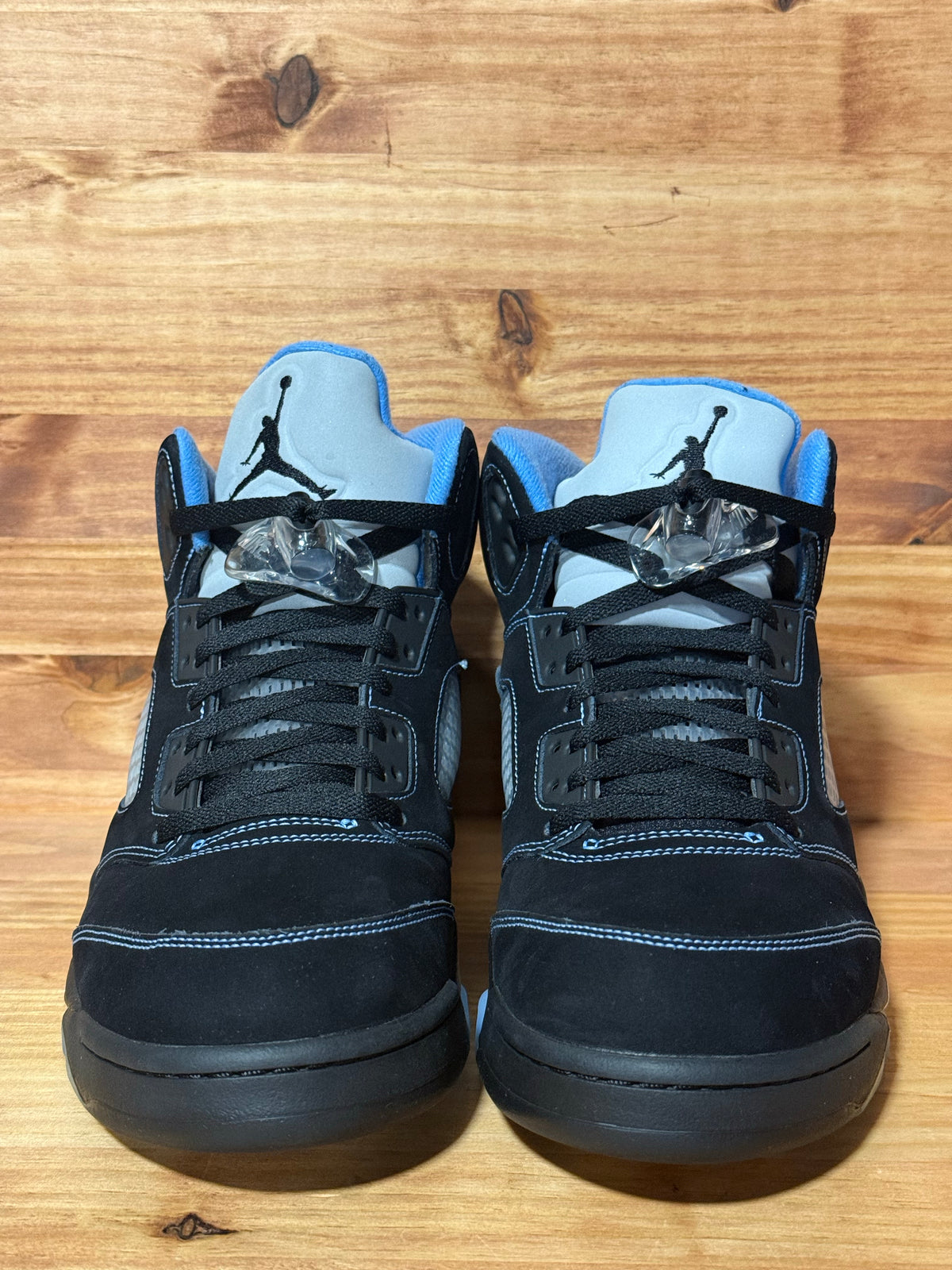 Jordan 5 Retro Black University Blue (2026)