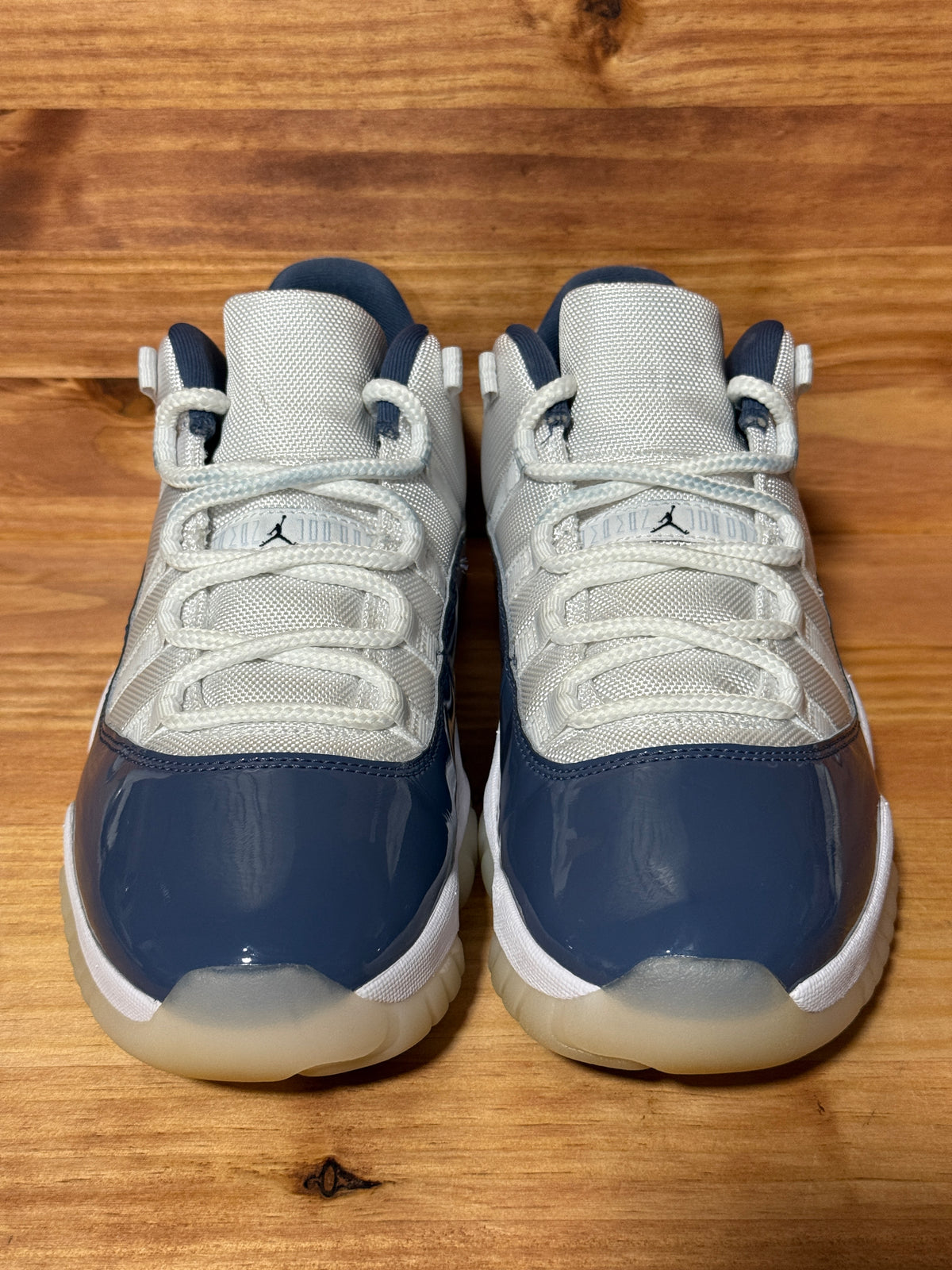 Jordan 11 Retro Low Diffused Blue