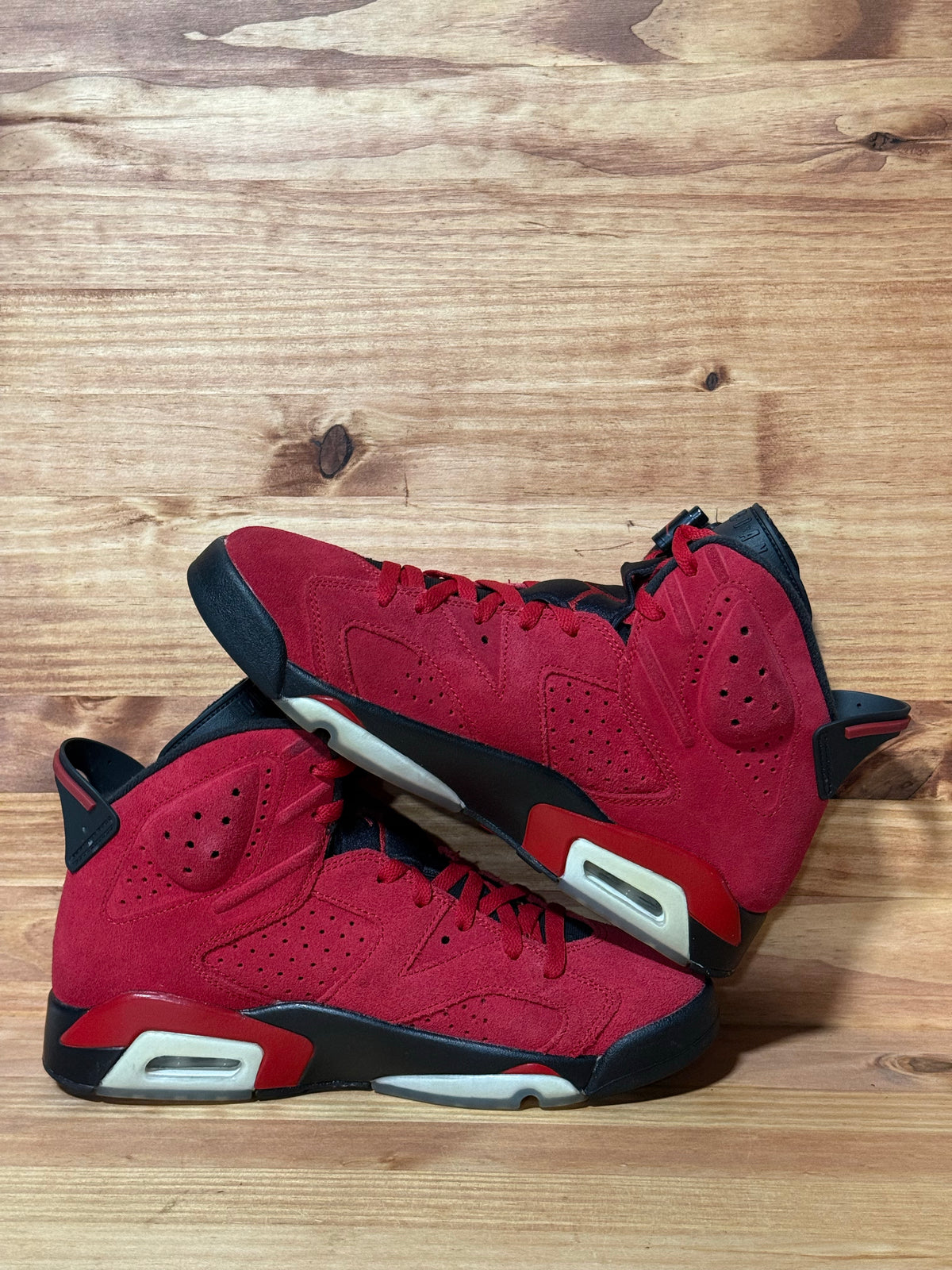 Jordan 6 Retro Toro Bravo
