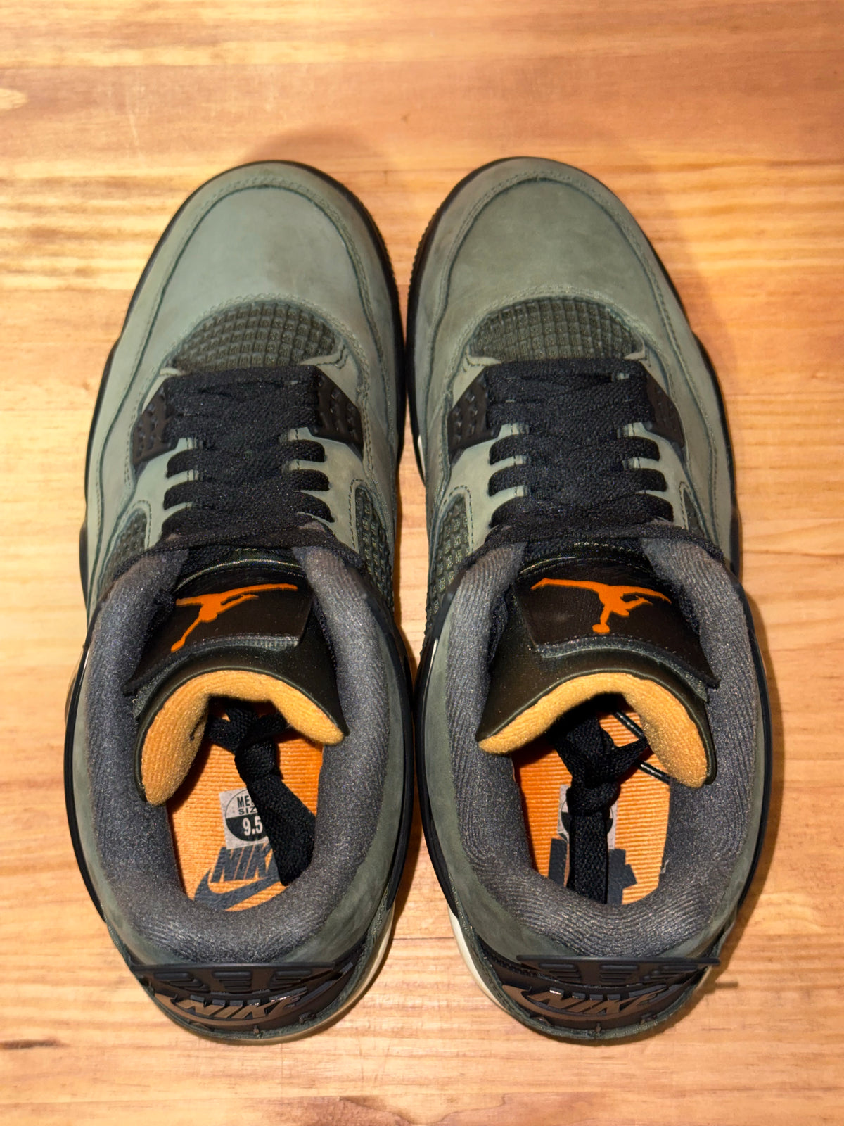 Jordan 4 Retro OG SP Undefeated (2025)