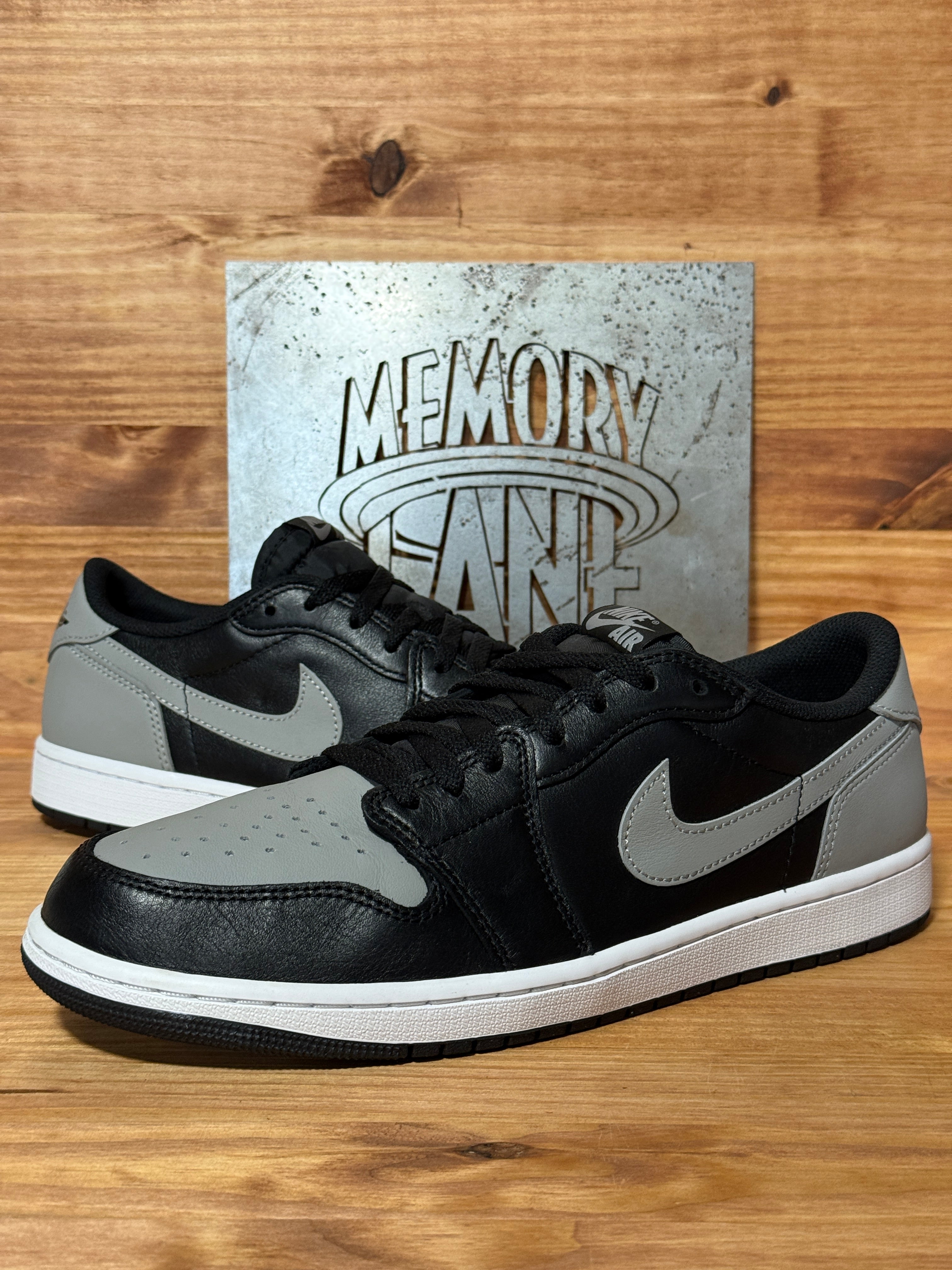 Jordan 1 Retro Low OG Shadow (2024)