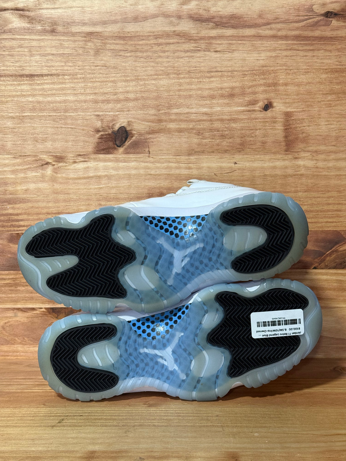 Jordan 11 Retro Legend Blue (2024)