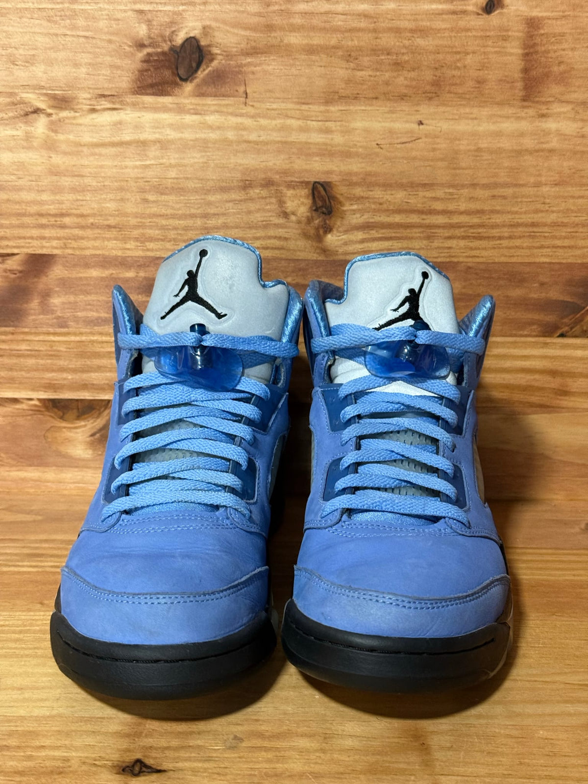 Jordan 5 Retro UNC University Blue - Size 8.5