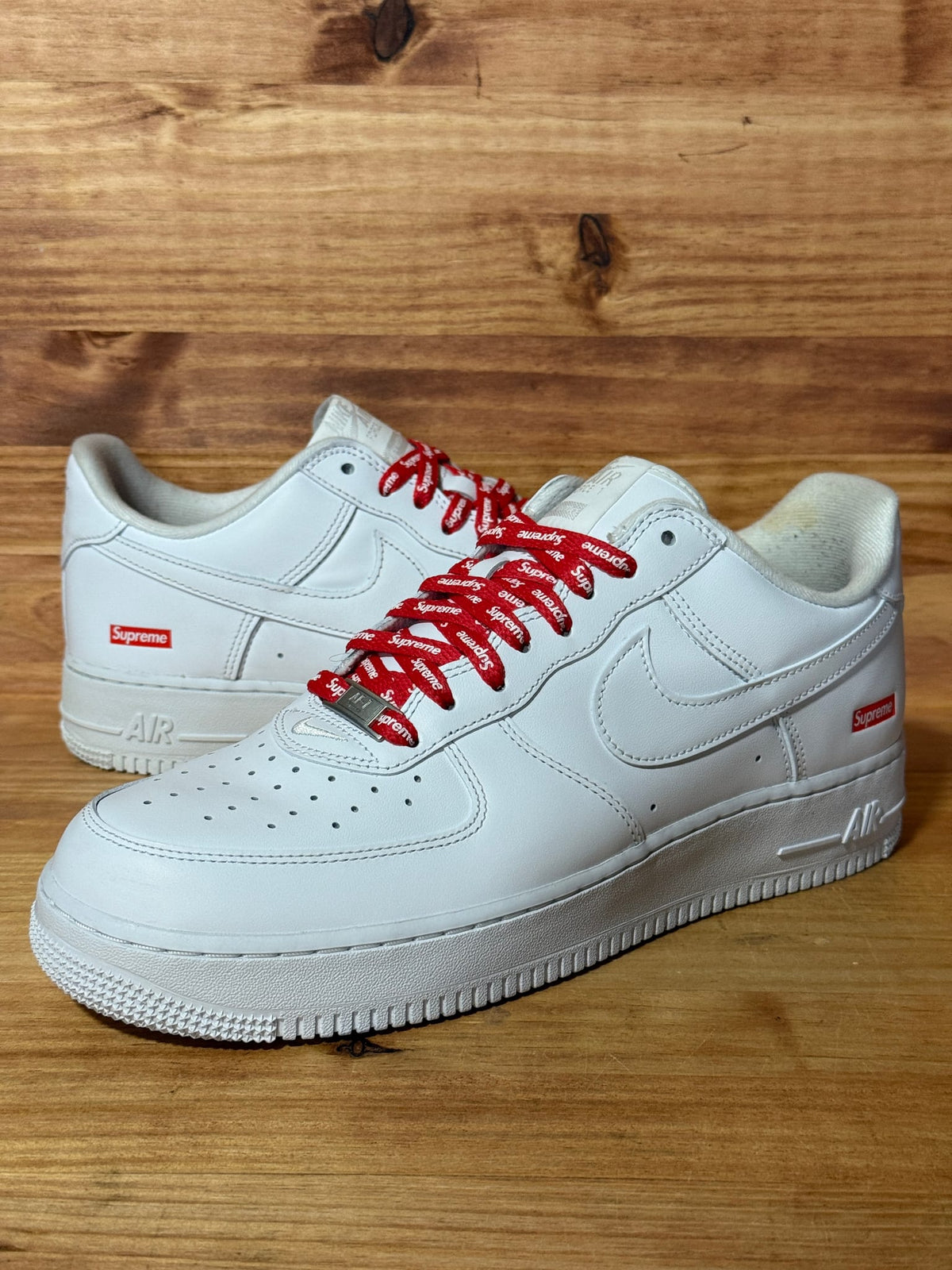 Nike Air Force 1 Low Supreme White - Size 10