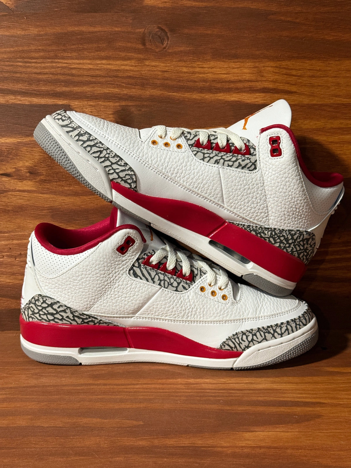 Jordan 3 Retro Cardinal Red