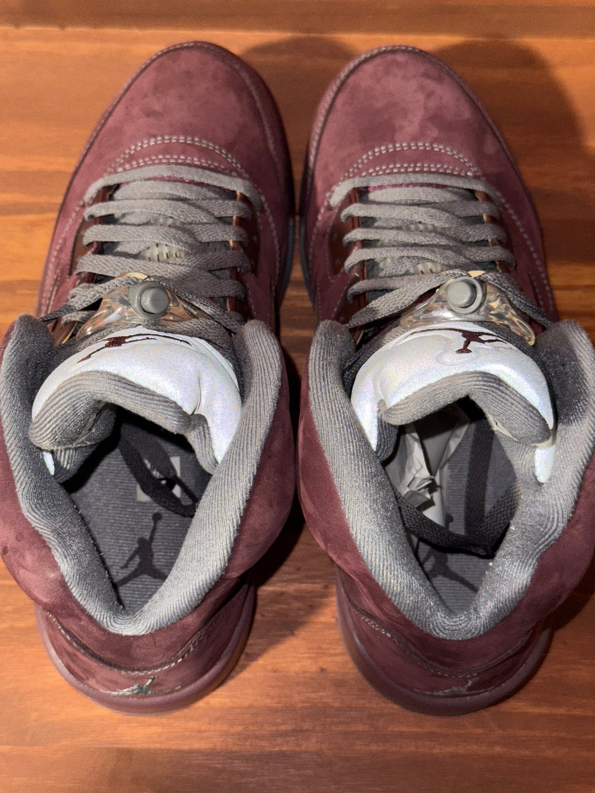 Jordan 5 Retro Burgundy (2023)