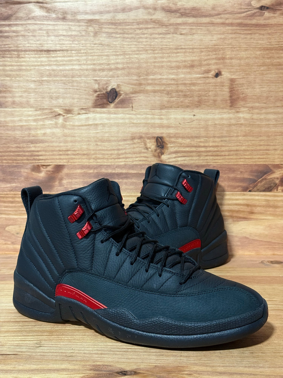 Jordan 12 Retro Bloodline - Size 11
