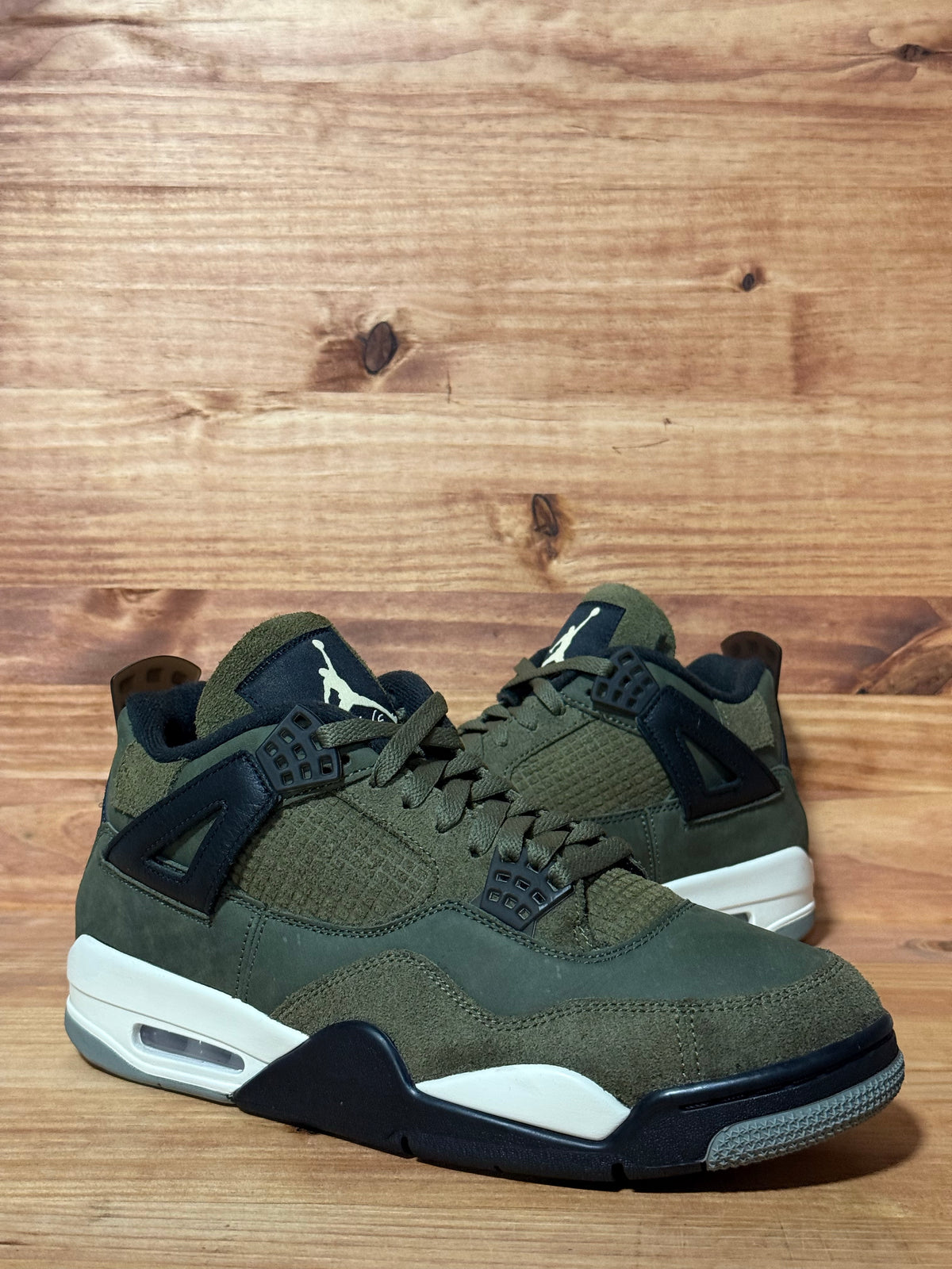 Jordan 4 Retro SE Craft Medium Olive