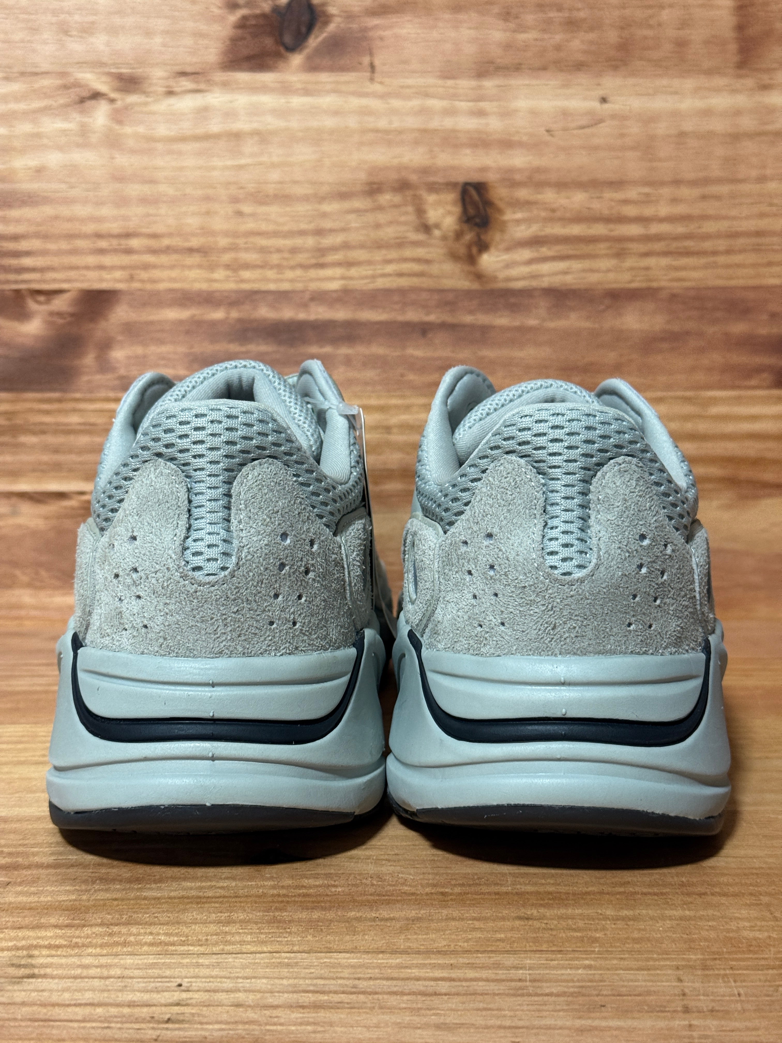 adidas Yeezy Boost 700 Salt