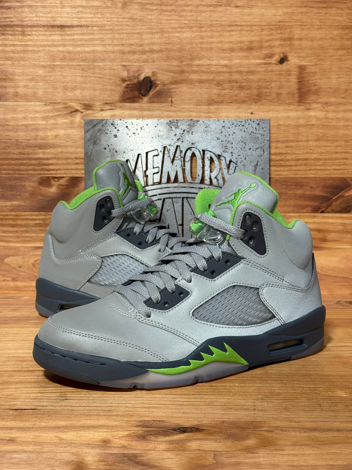 Jordan 5 Retro Green Bean (2022)