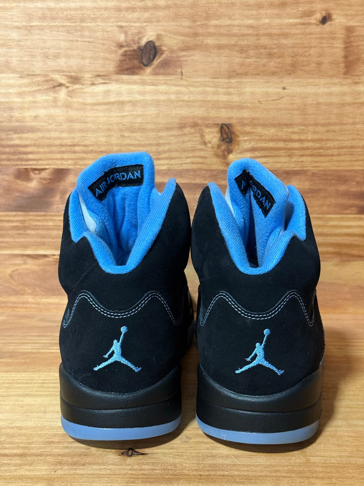 Jordan 5 Retro Black University Blue (2026) - Size 11