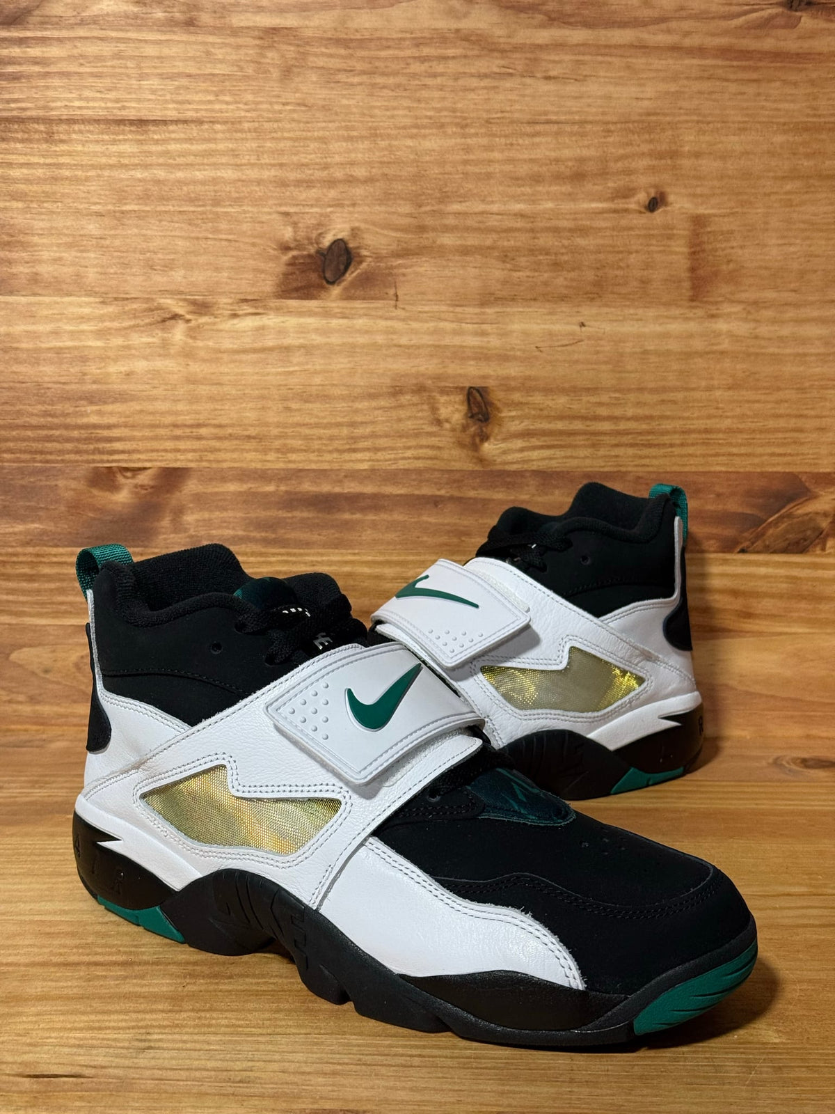 Nike Air Diamond Turf Emerald - Size 11
