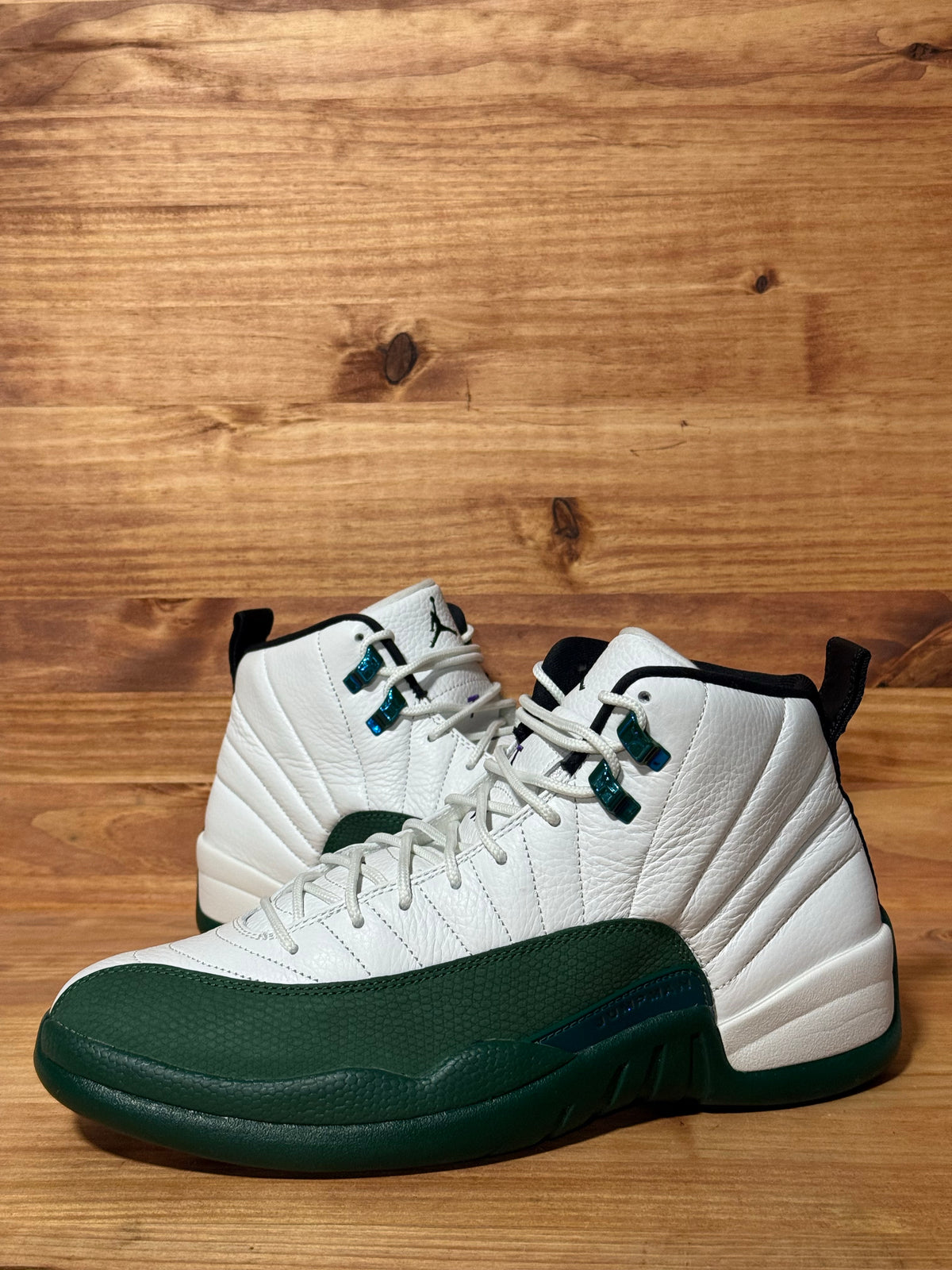 Jordan 12 Retro Bucks