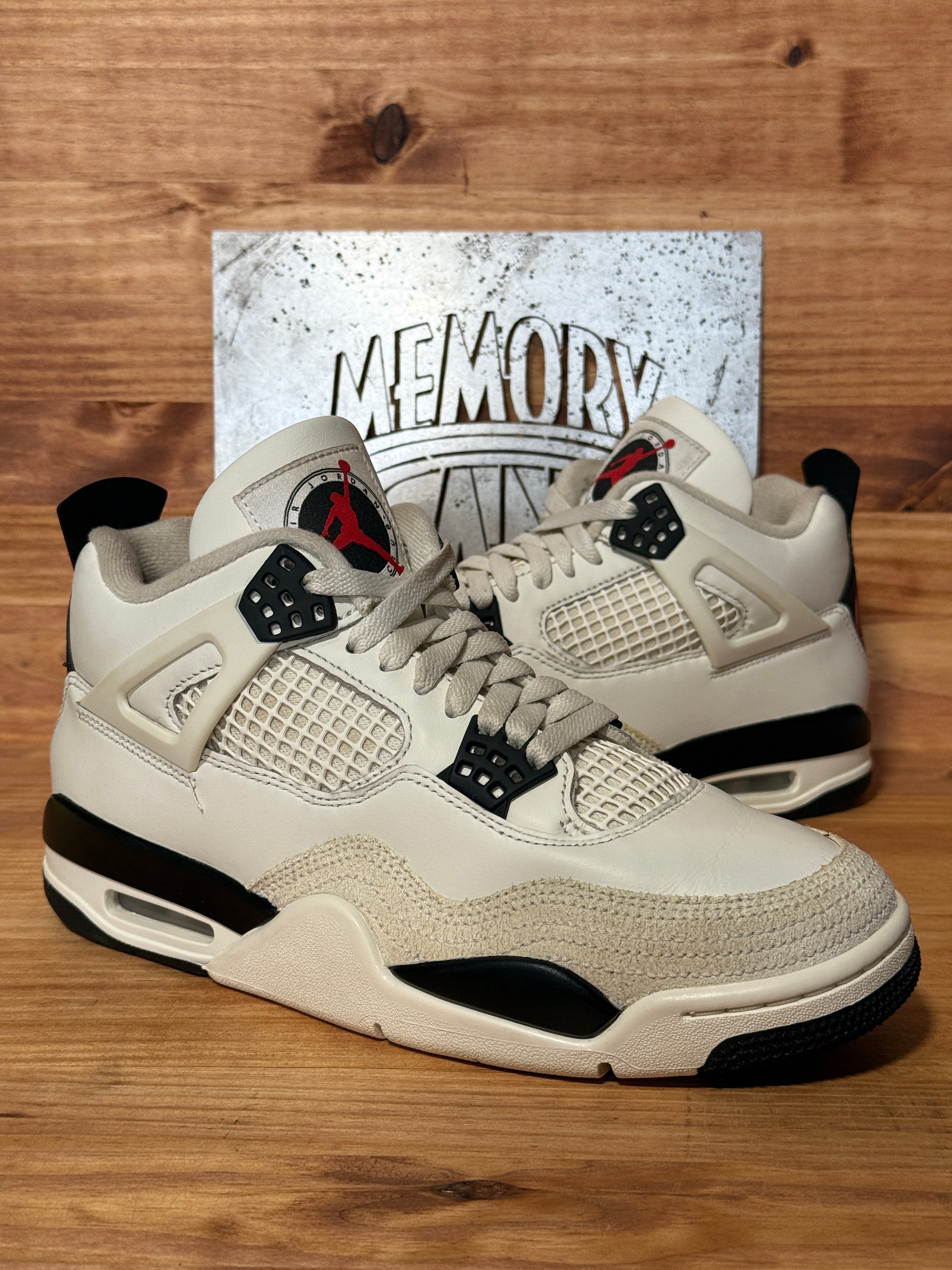 Jordan 4 Retro OG Flight Club