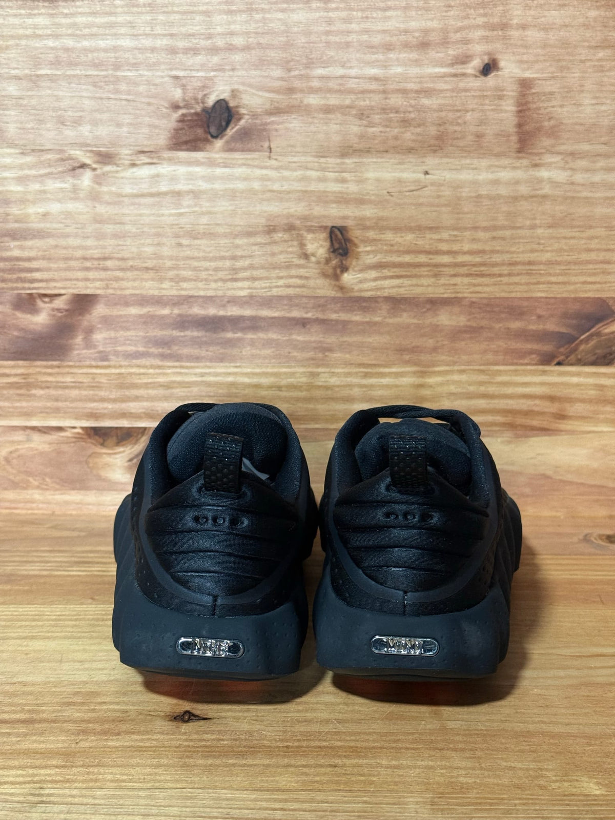 Nike Mind 002 Black Hyper Crimson - Size 11