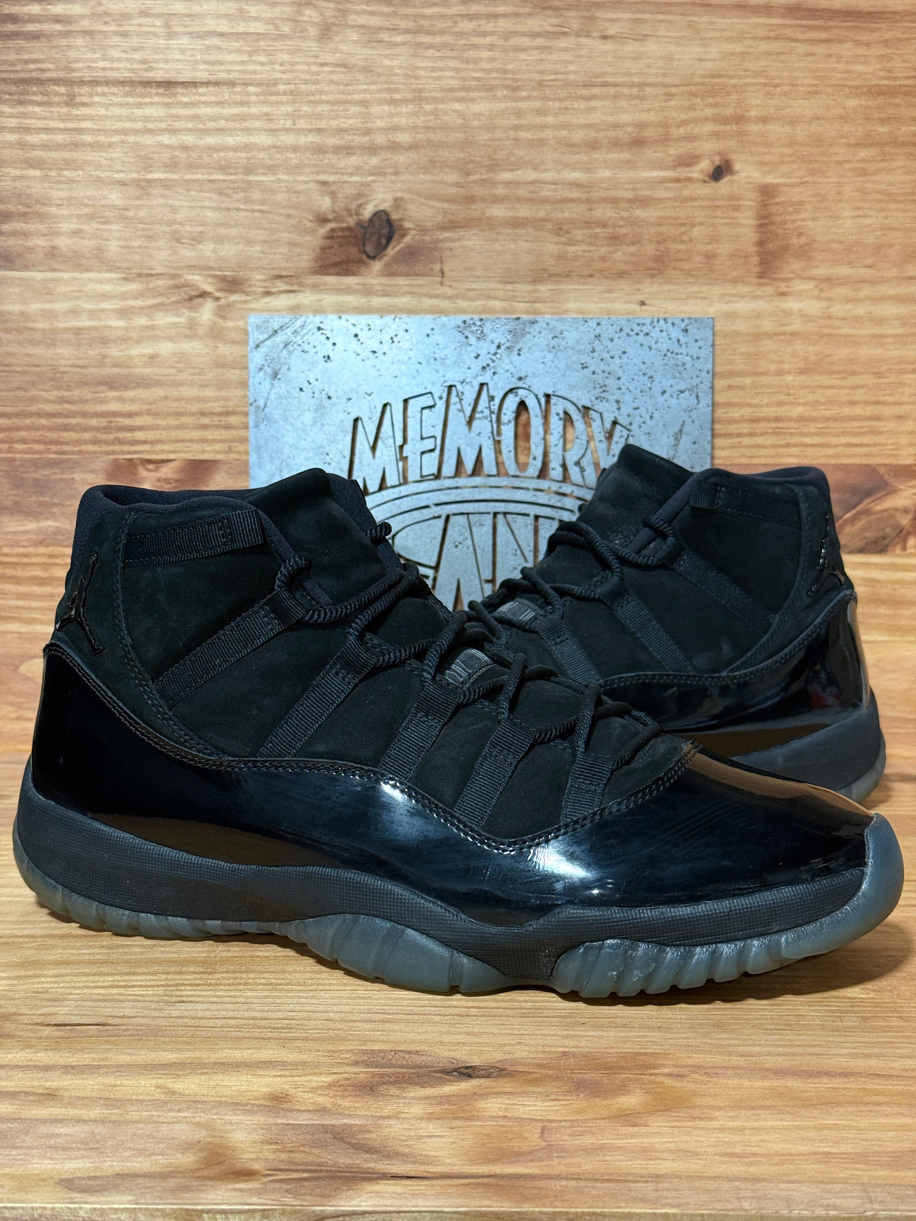 Jordan 11 Retro Cap and Gown