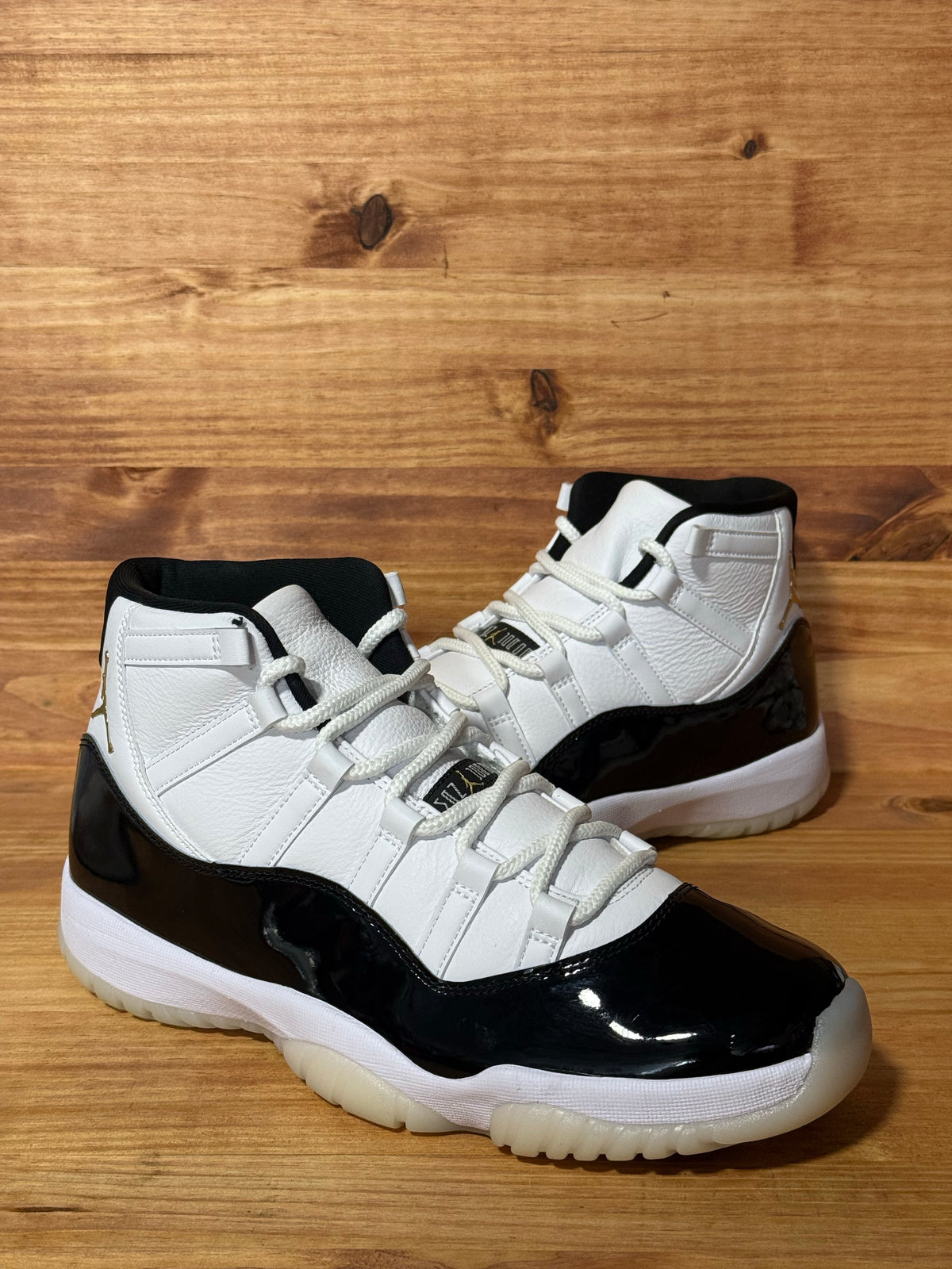 Jordan 11 Retro DMP Gratitude (2023) - Size 11