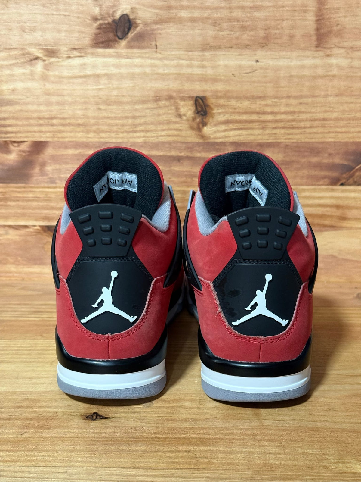 Jordan 4 Retro Toro Bravo (2026) - Size 10
