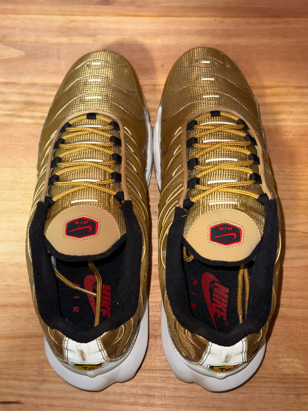 Nike Air Max Plus Metallic Gold (2018)