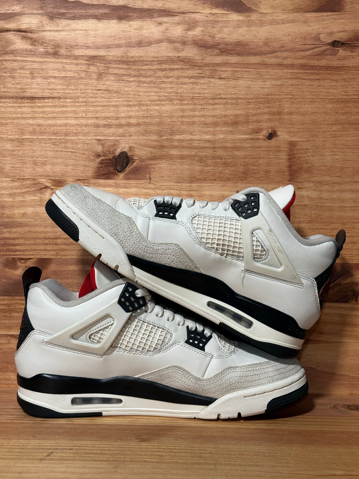 Jordan 4 Retro OG Flight Club
