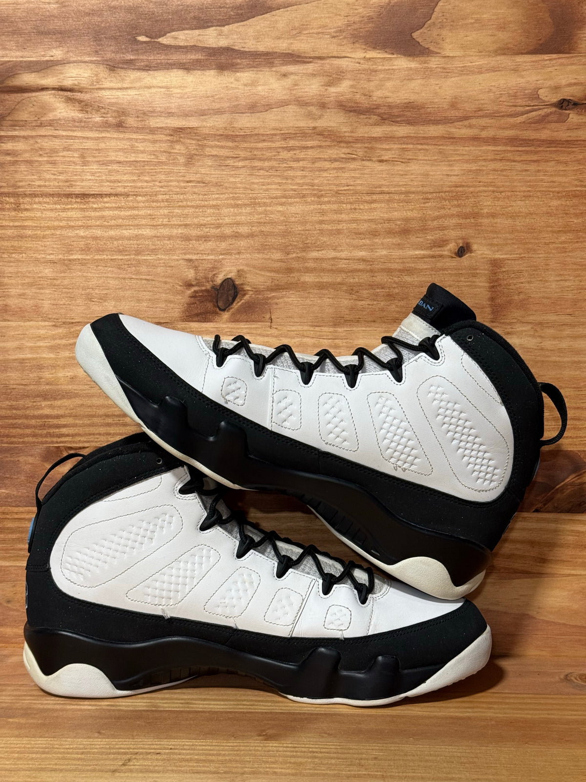 Jordan 9 Retro University Blue