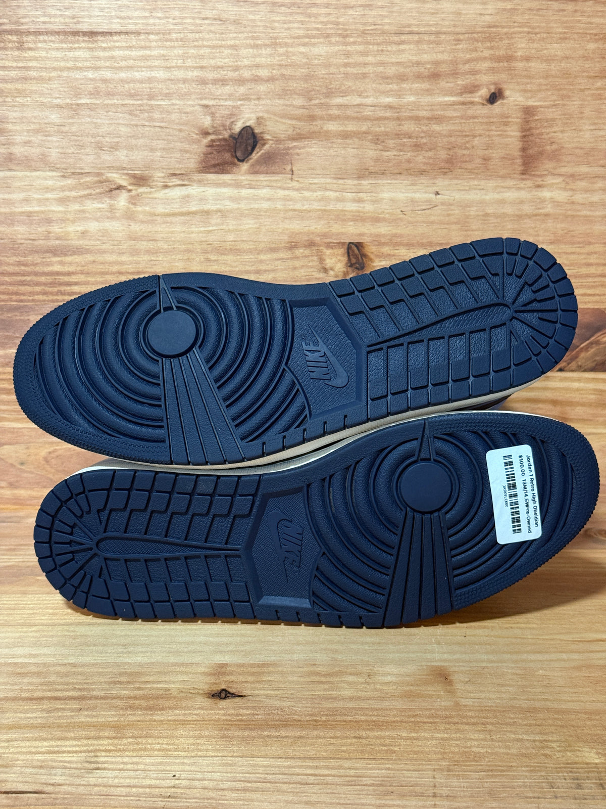 Jordan 1 Retro High Obsidian