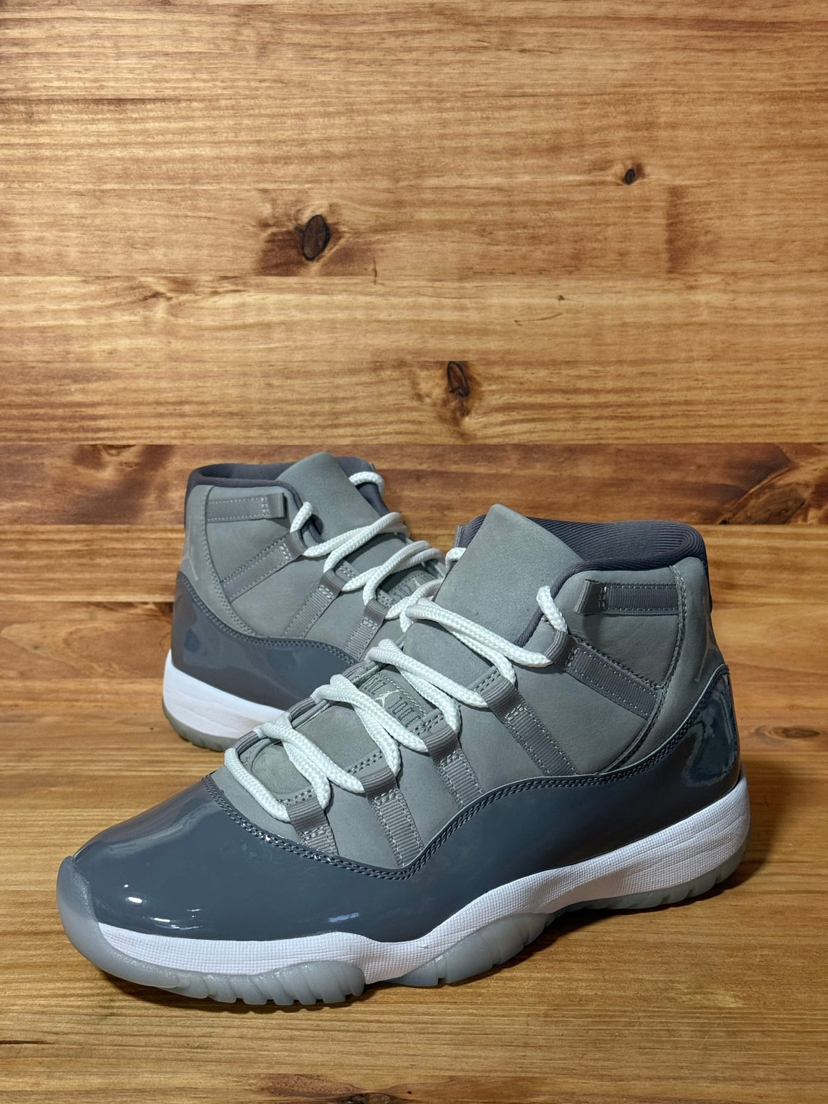 Jordan 11 Retro Cool Grey (2021) - Size 9.5