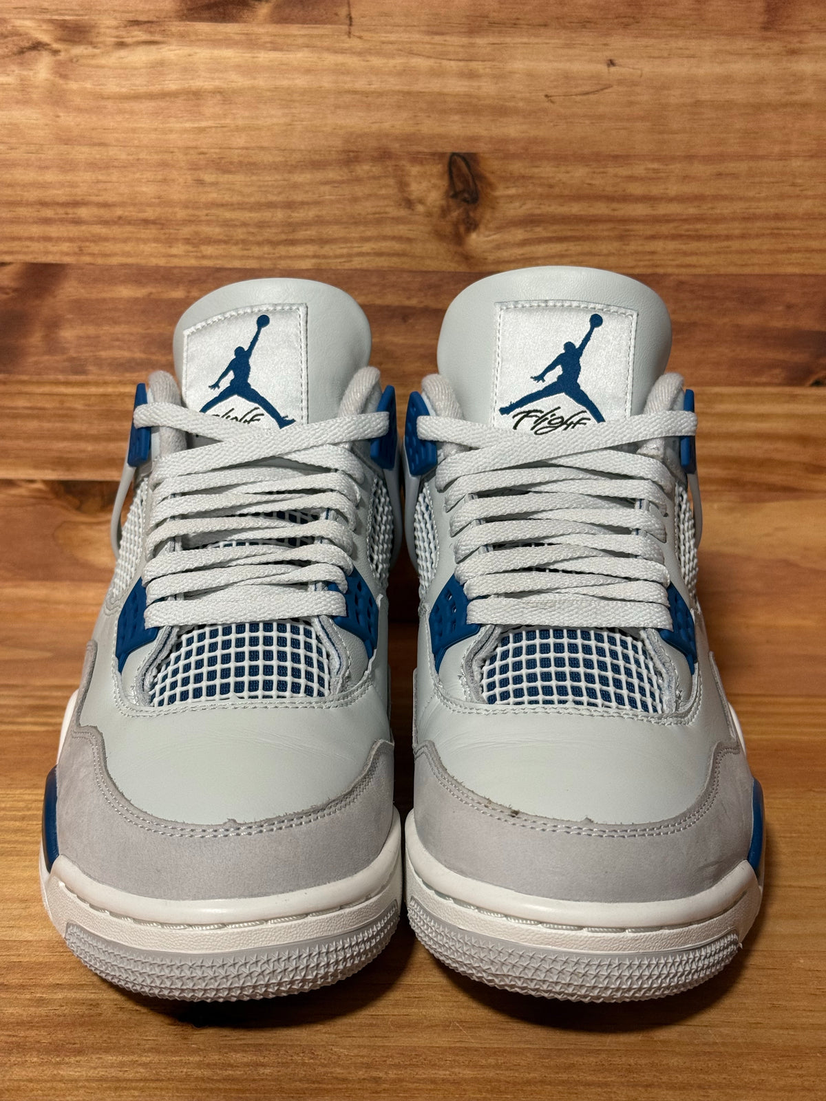Jordan 4 Retro Military Blue (2024)