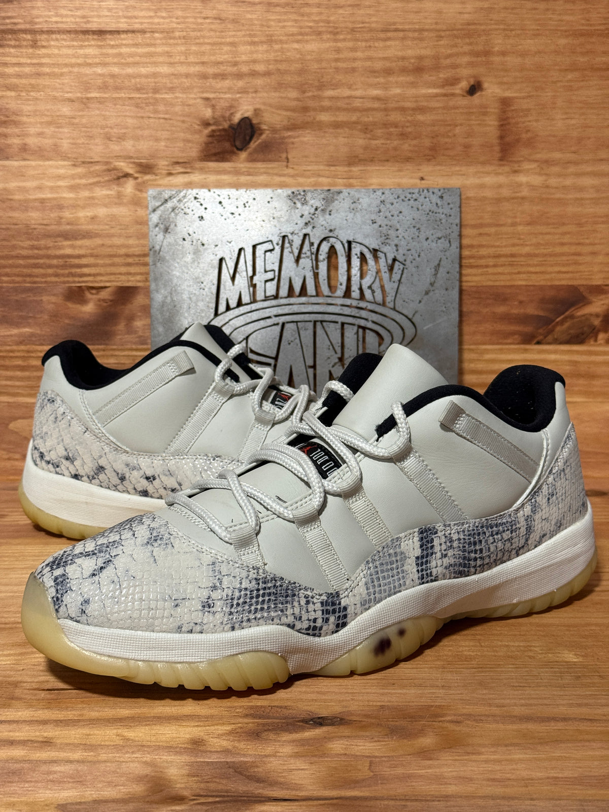 Jordan 11 Retro Low Snake Light Bone