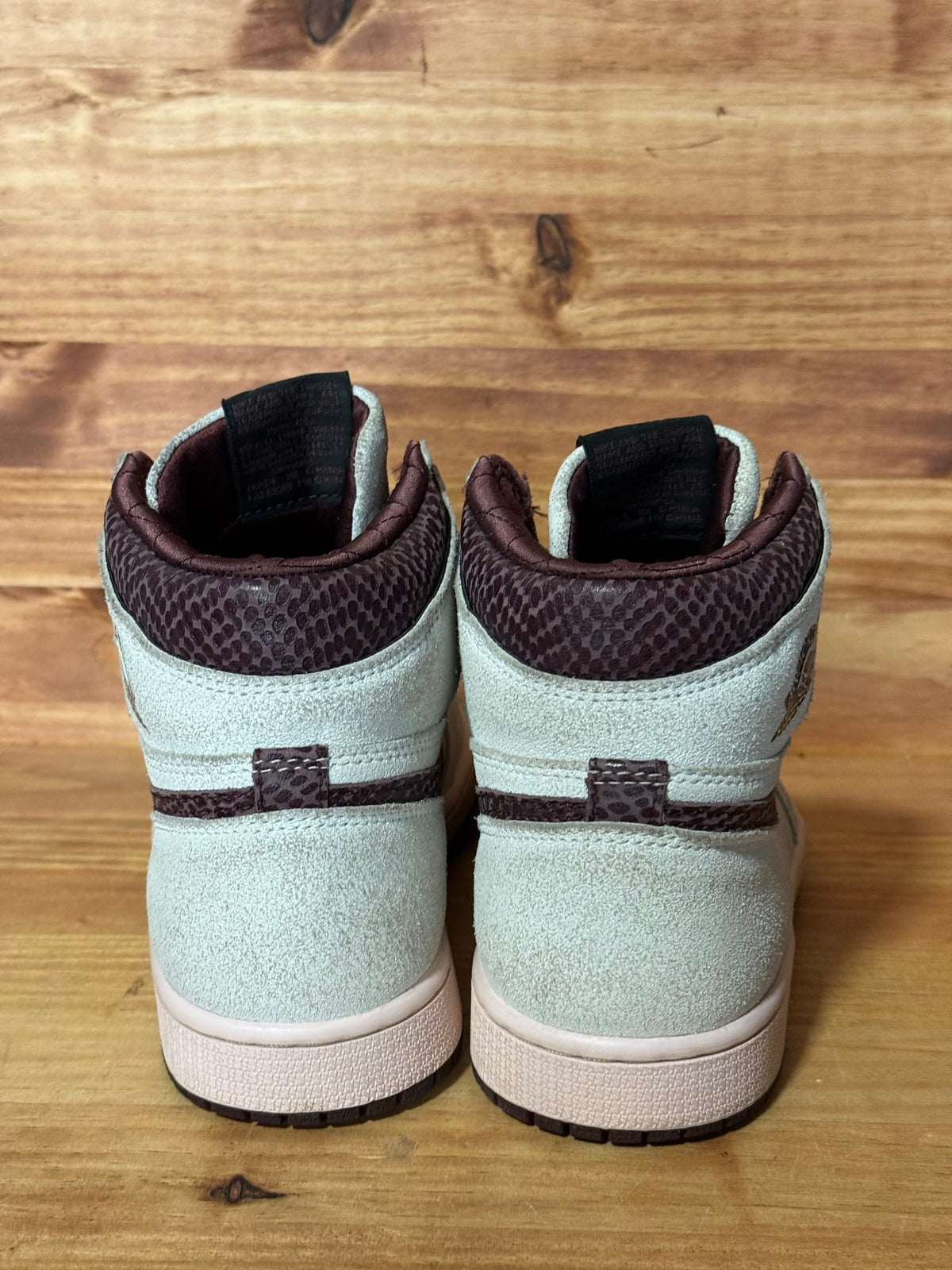 Jordan 1 Retro High OG A Ma Maniére - Size 8