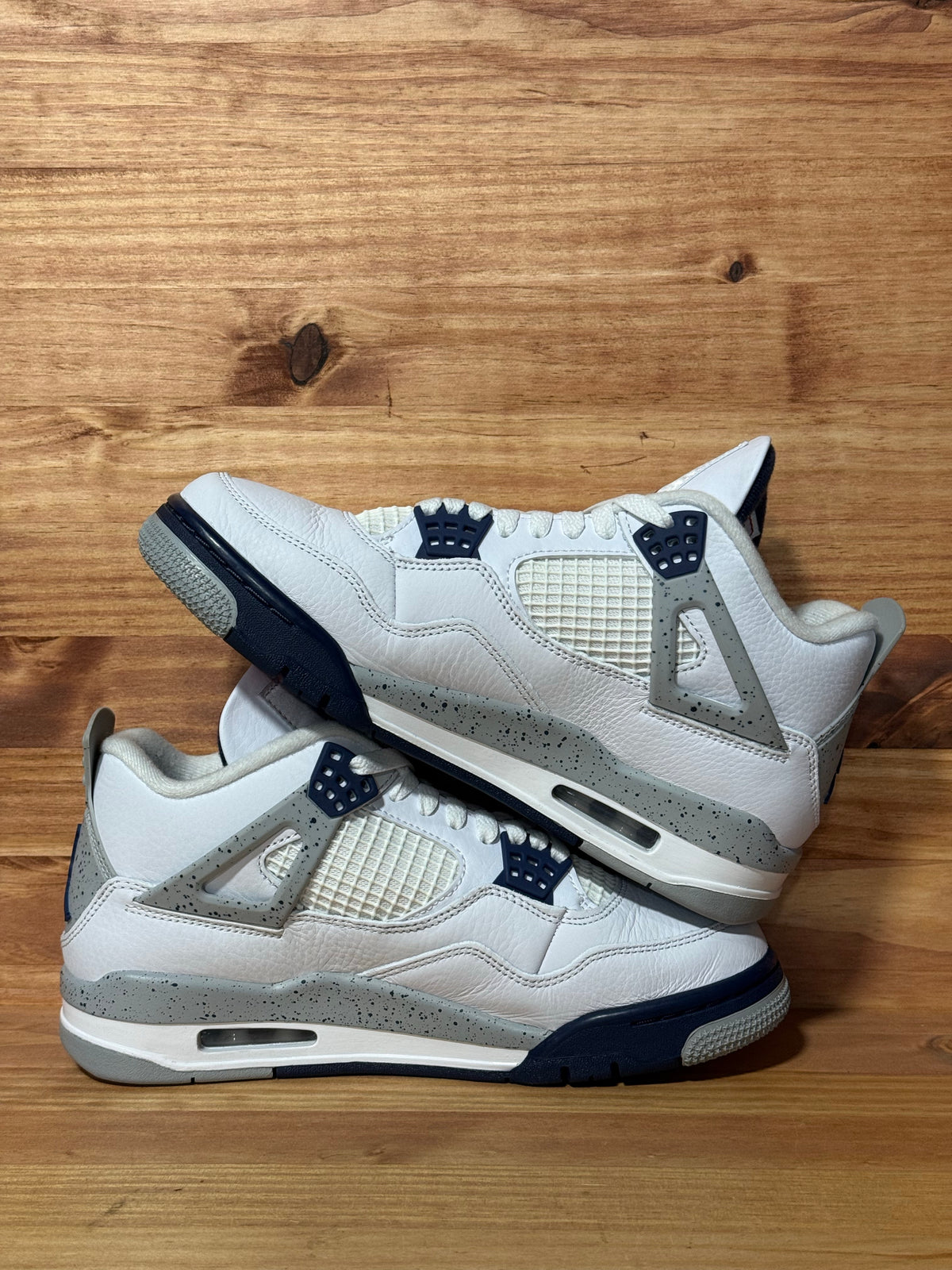 Jordan 4 Retro Midnight Navy