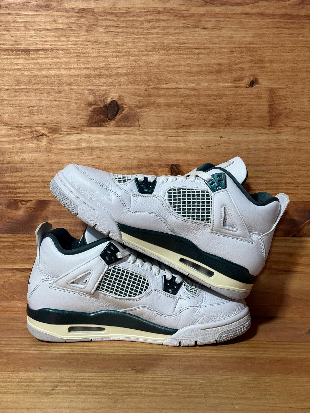 Jordan 4 Retro Oxidized Green (GS) - Size 7Y